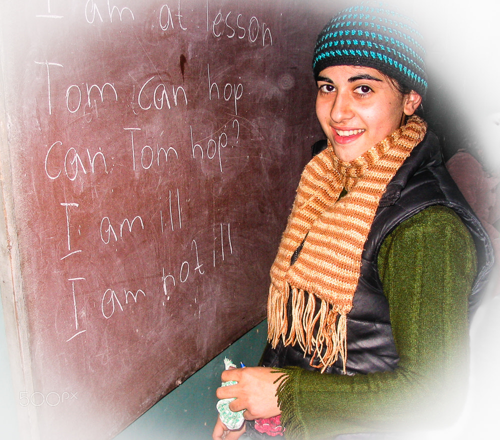 Canon POWERSHOT A70 sample photo. Mary at the blackboard - telavi children's home photography