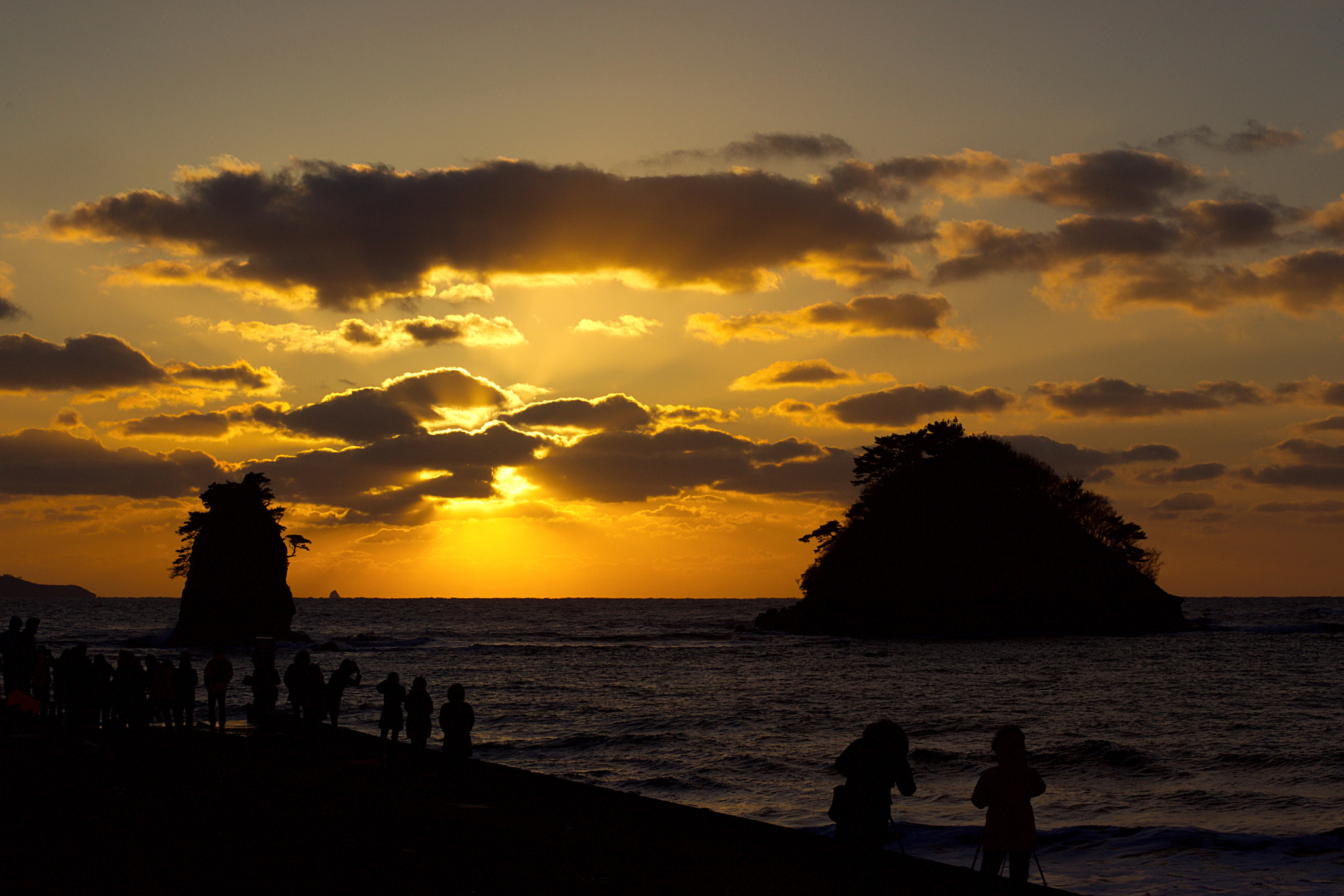 Minolta/Sony AF 70-200mm F2.8 G sample photo. Sunset photography