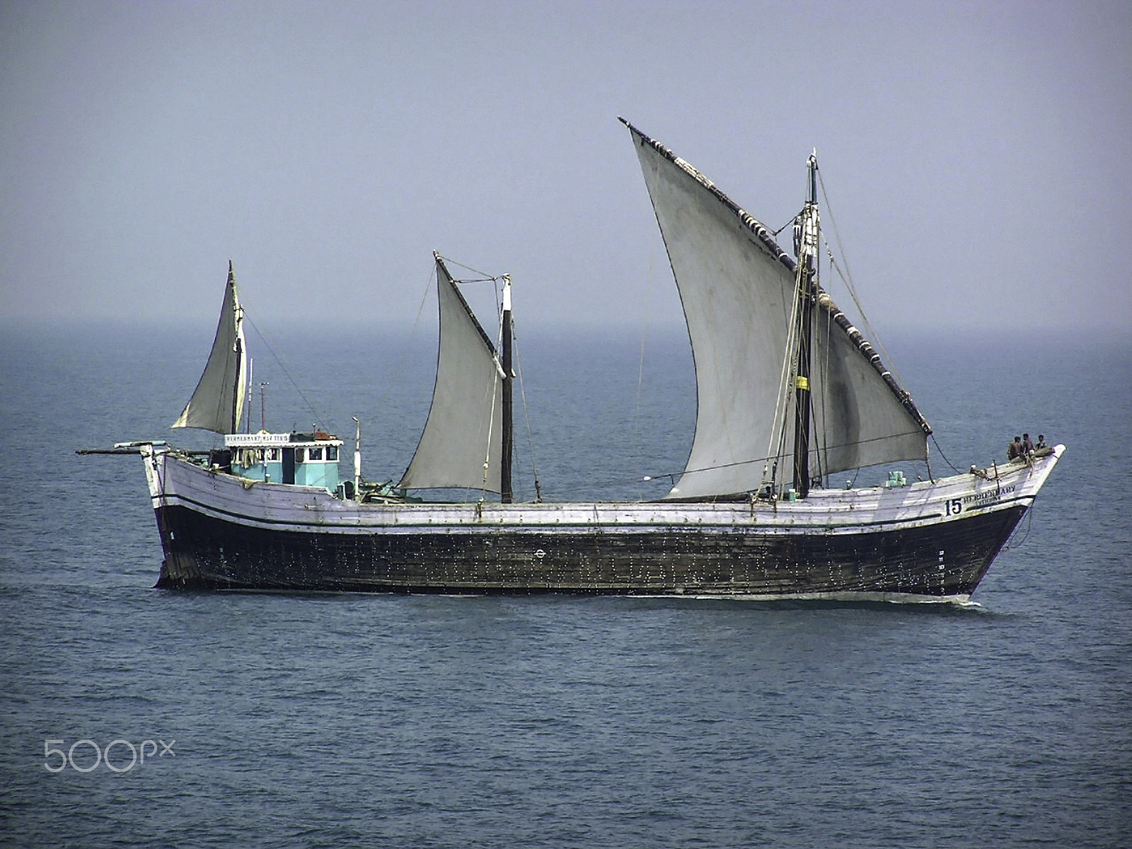 Olympus C750UZ sample photo. Fishing vessel in the arabian sea photography