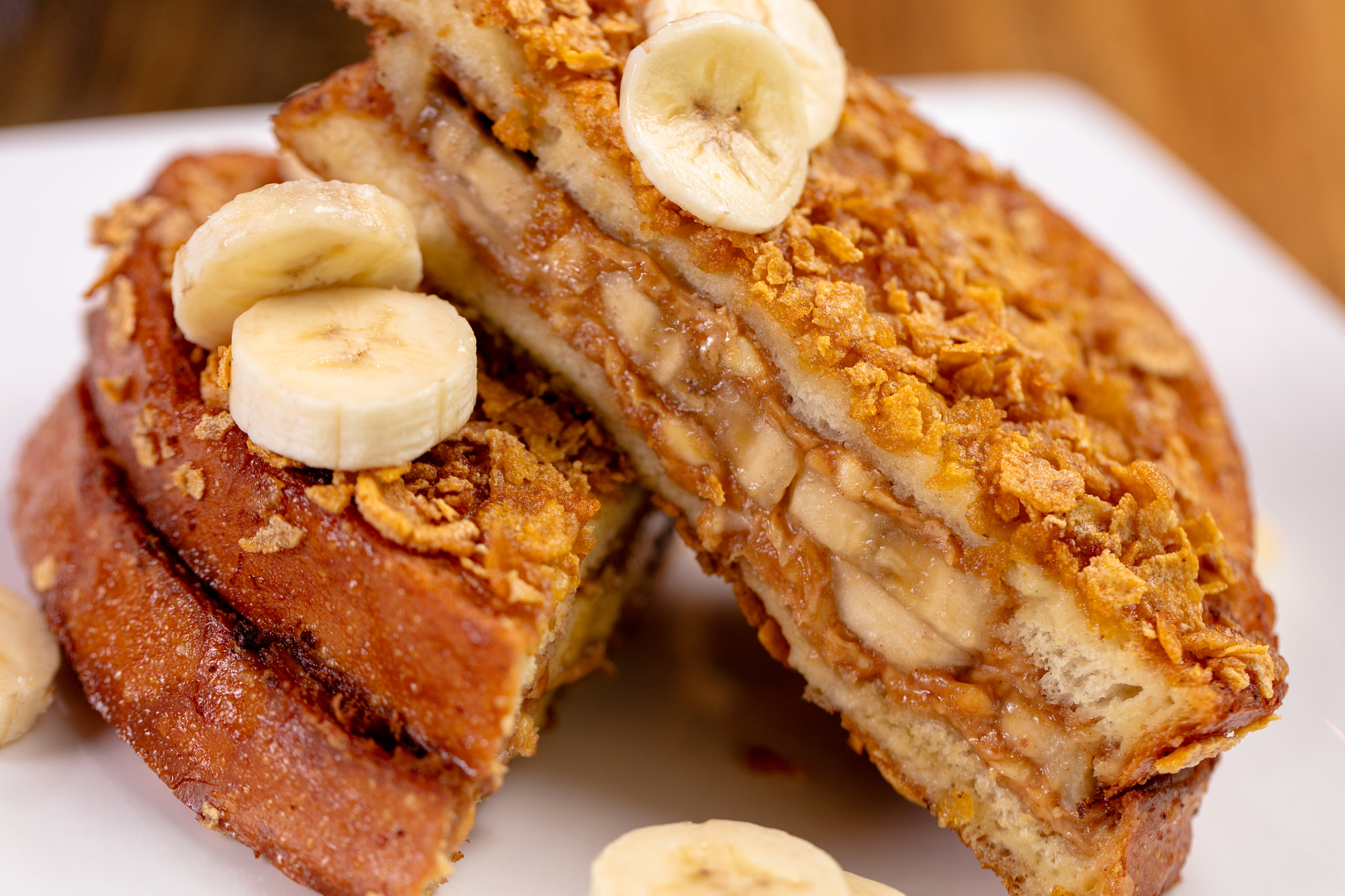 Canon EOS 5DS sample photo. Banana peanut butter sandwich photography