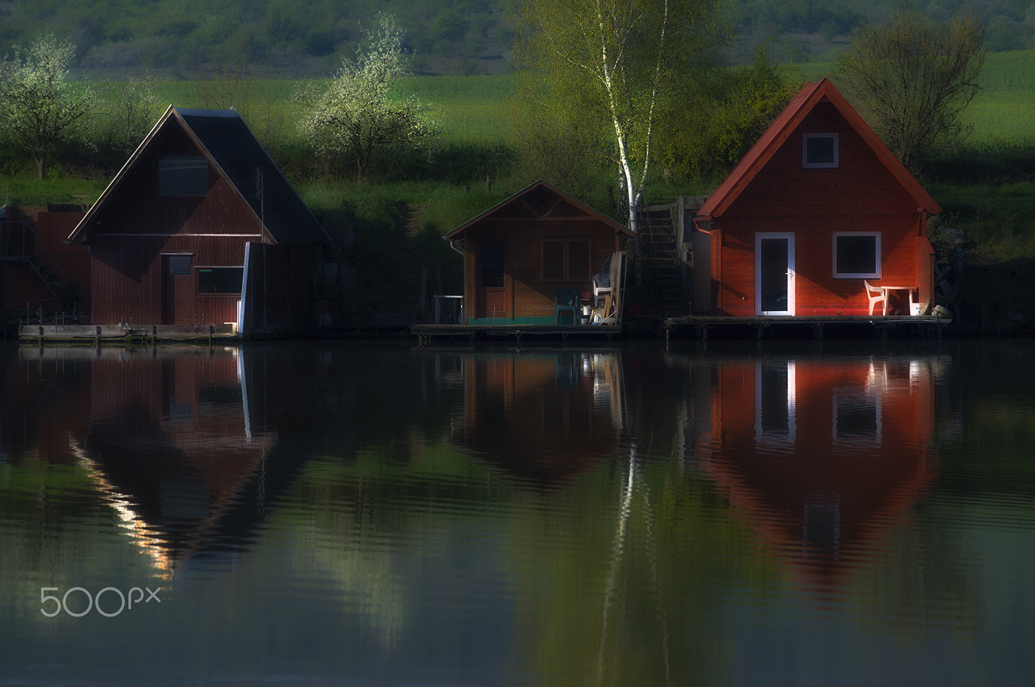 Nikon AF-S Nikkor 70-200mm F4G ED VR sample photo. Houses photography