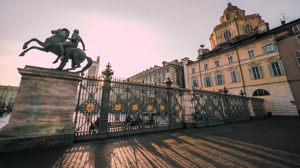 Olympus OM-D E-M5 II + Olympus M.Zuiko Digital ED 7-14mm F2.8 PRO sample photo. Torino, morning view from palazzo reale photography
