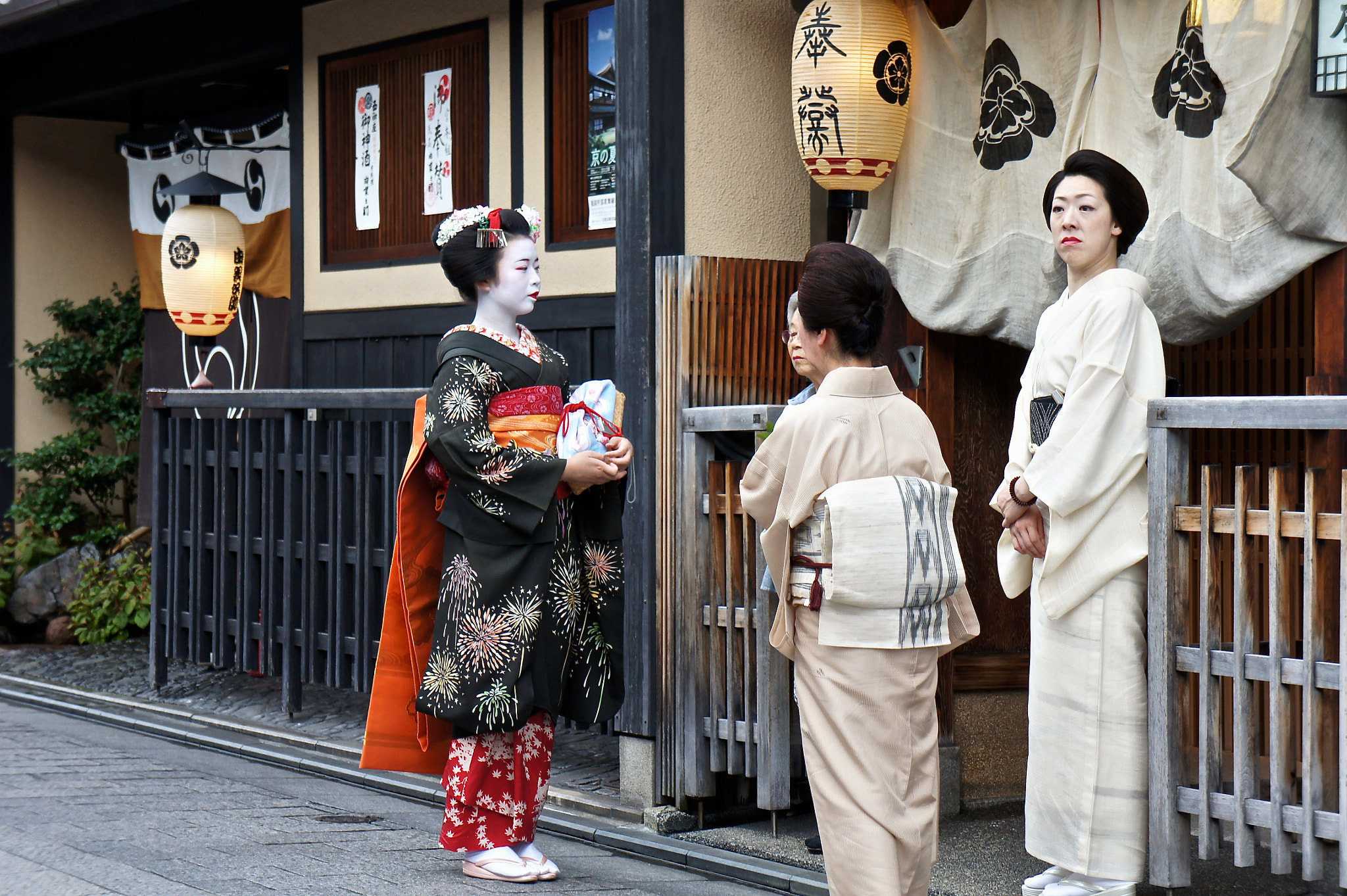 Sony Alpha NEX-3 + Sony E 18-55mm F3.5-5.6 OSS sample photo. Japan for ever photography