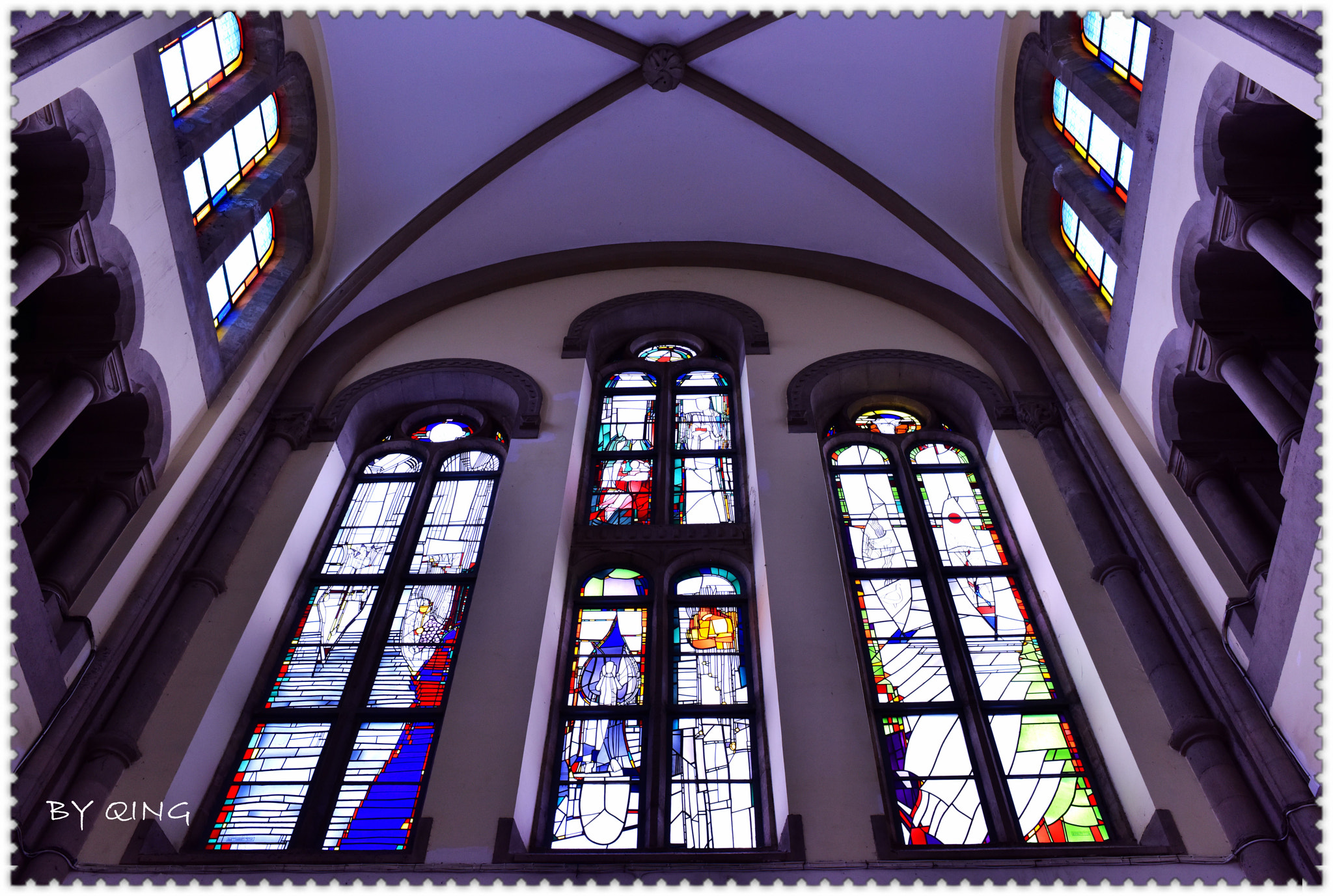 Nikon D810 + Nikon AF-S Nikkor 35mm F1.4G sample photo. Beautiful ceiling and windows in a famous catholic church which had hundred years history. photography