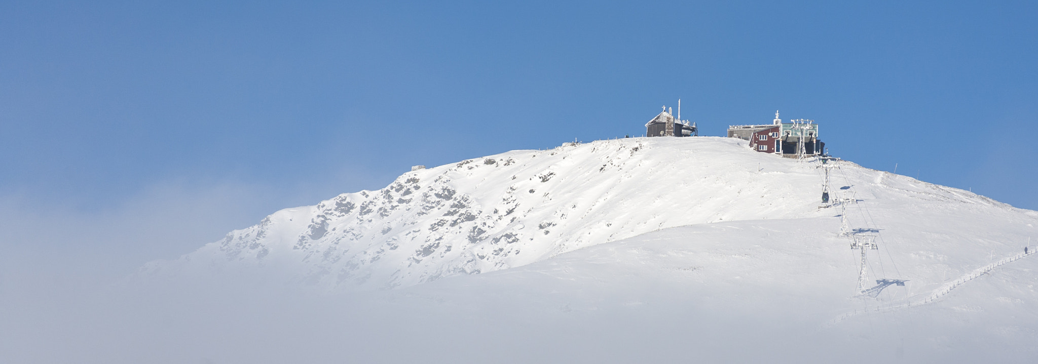 Canon EF 28-135mm F3.5-5.6 IS USM sample photo. Snezka mountain in krnap photography