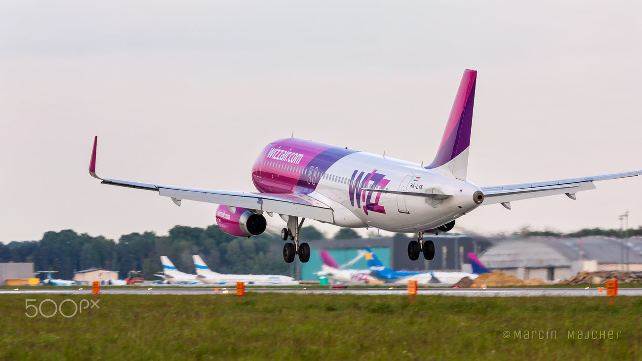 Canon EF 100-400mm F4.5-5.6L IS USM sample photo. W!zzair, airbus a320-232(wl), ha-lyk photography