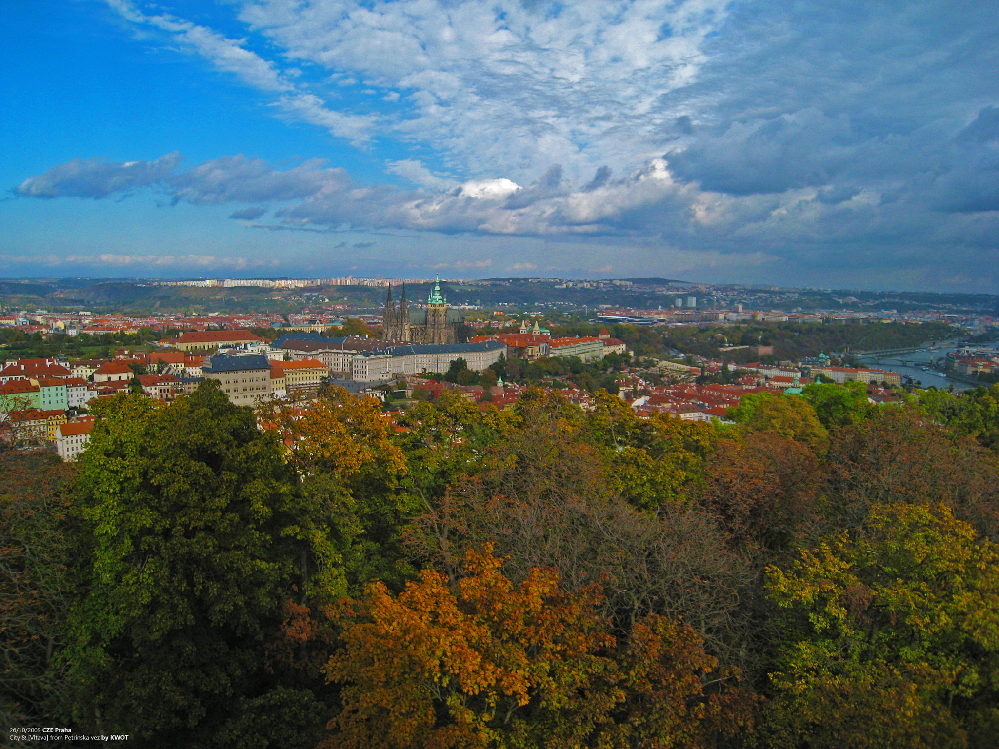 Canon DIGITAL IXUS 860 IS sample photo. Cze praha [autumn city view] oct 2009 by kwot photography