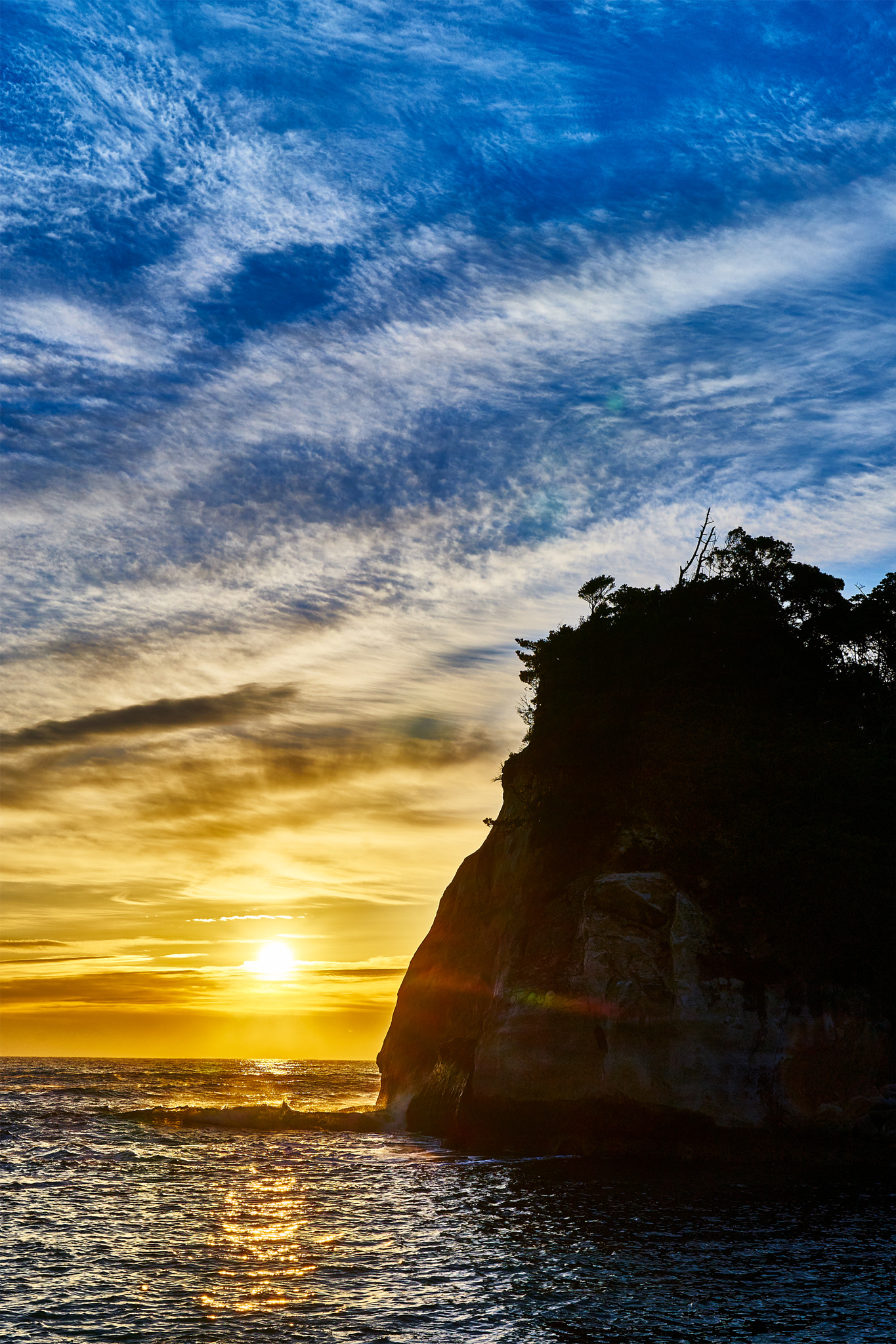 Sony a7 II + Sony FE 24-70mm F2.8 GM sample photo. Sunrise at takado-kohama beach photography