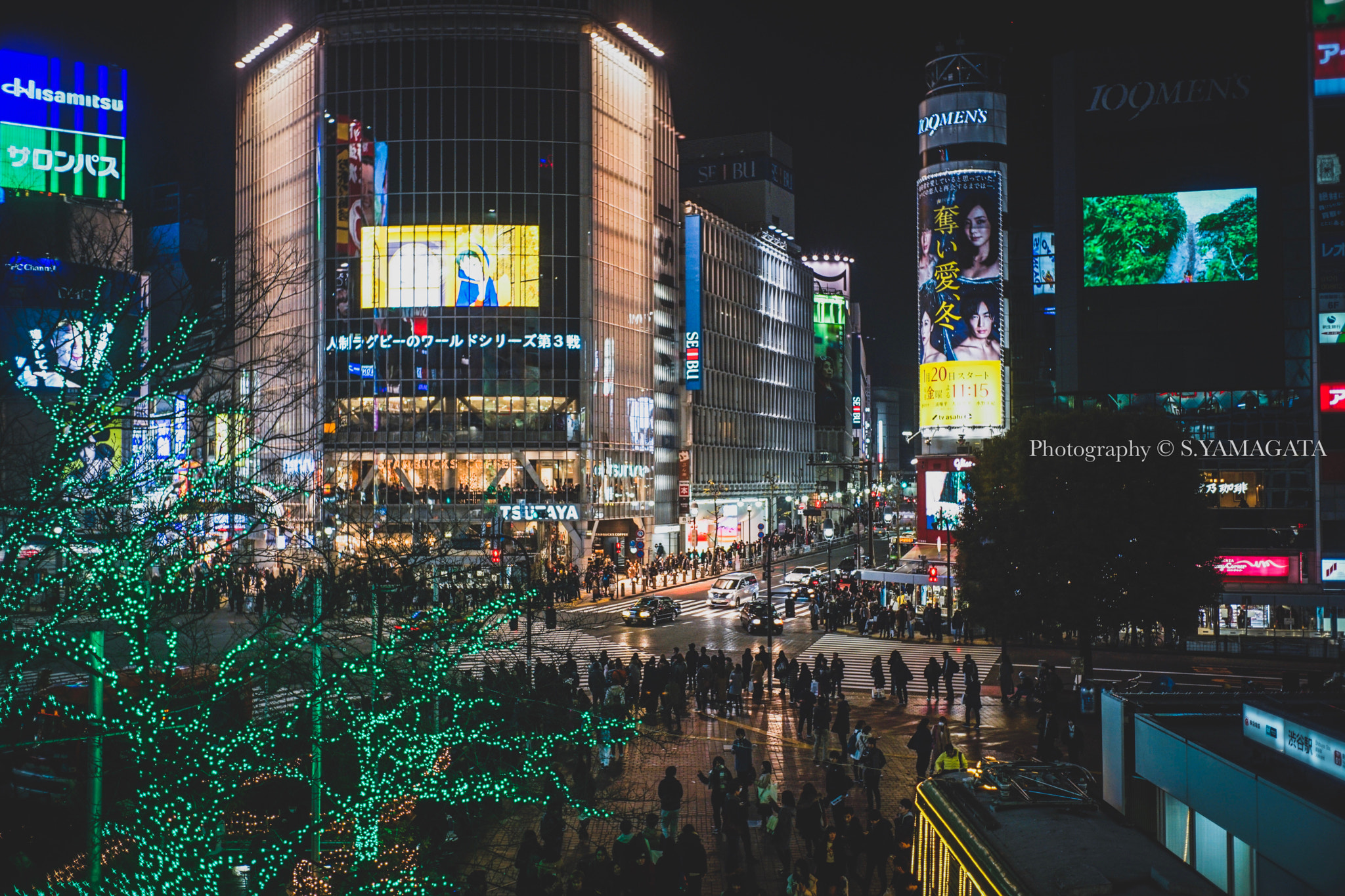 DT 40mm F2.8 SAM sample photo. Intersection photography