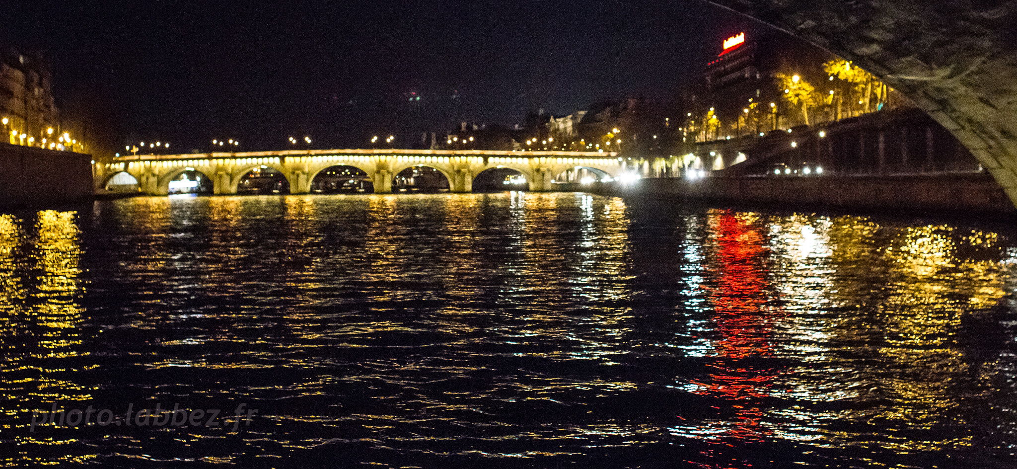 Canon EF 28mm F1.8 USM sample photo. La seine à paris photography
