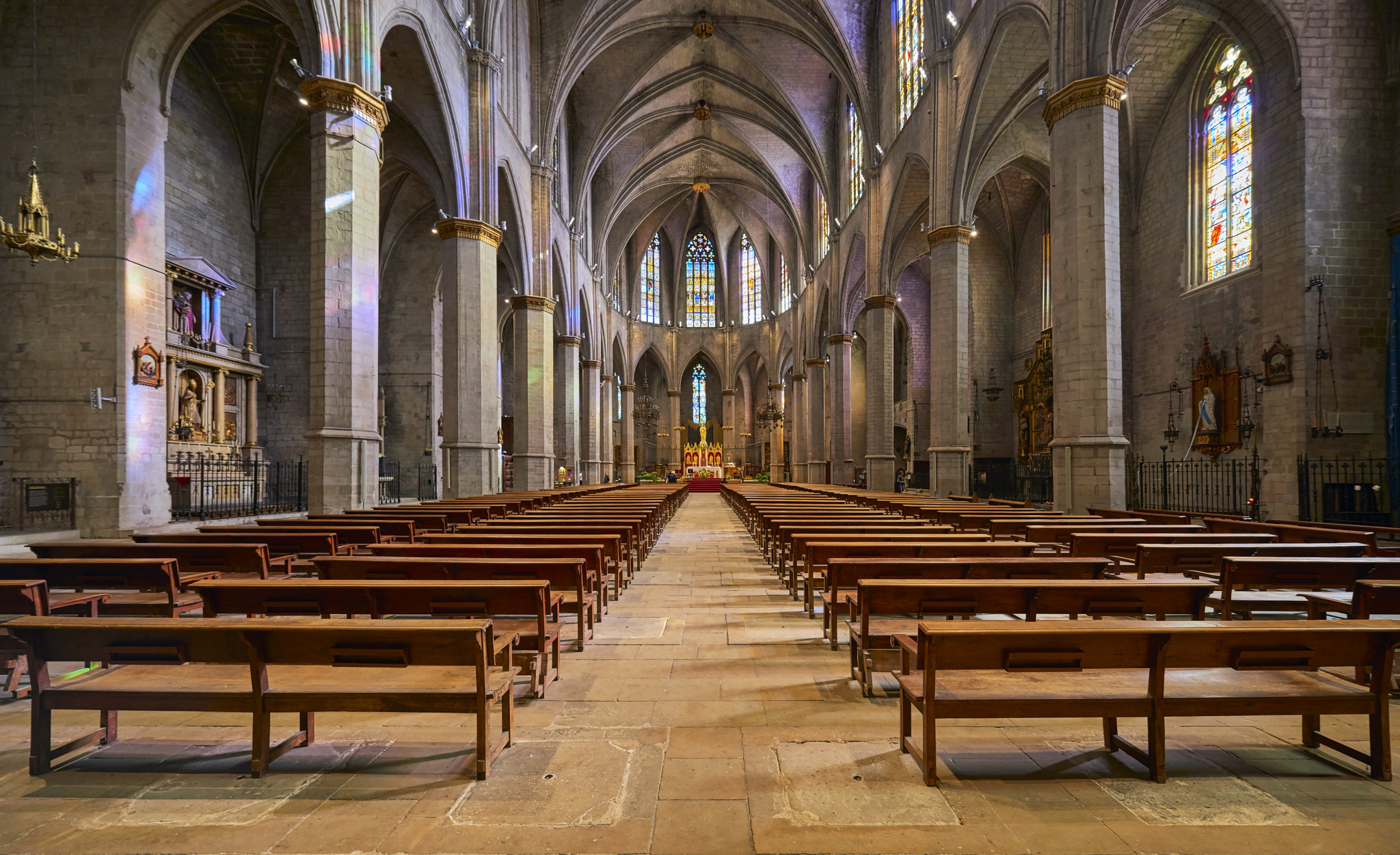 Nikon AF-S Nikkor 14-24mm F2.8G ED sample photo. Colegiata basílica de santa maría de la aurora photography