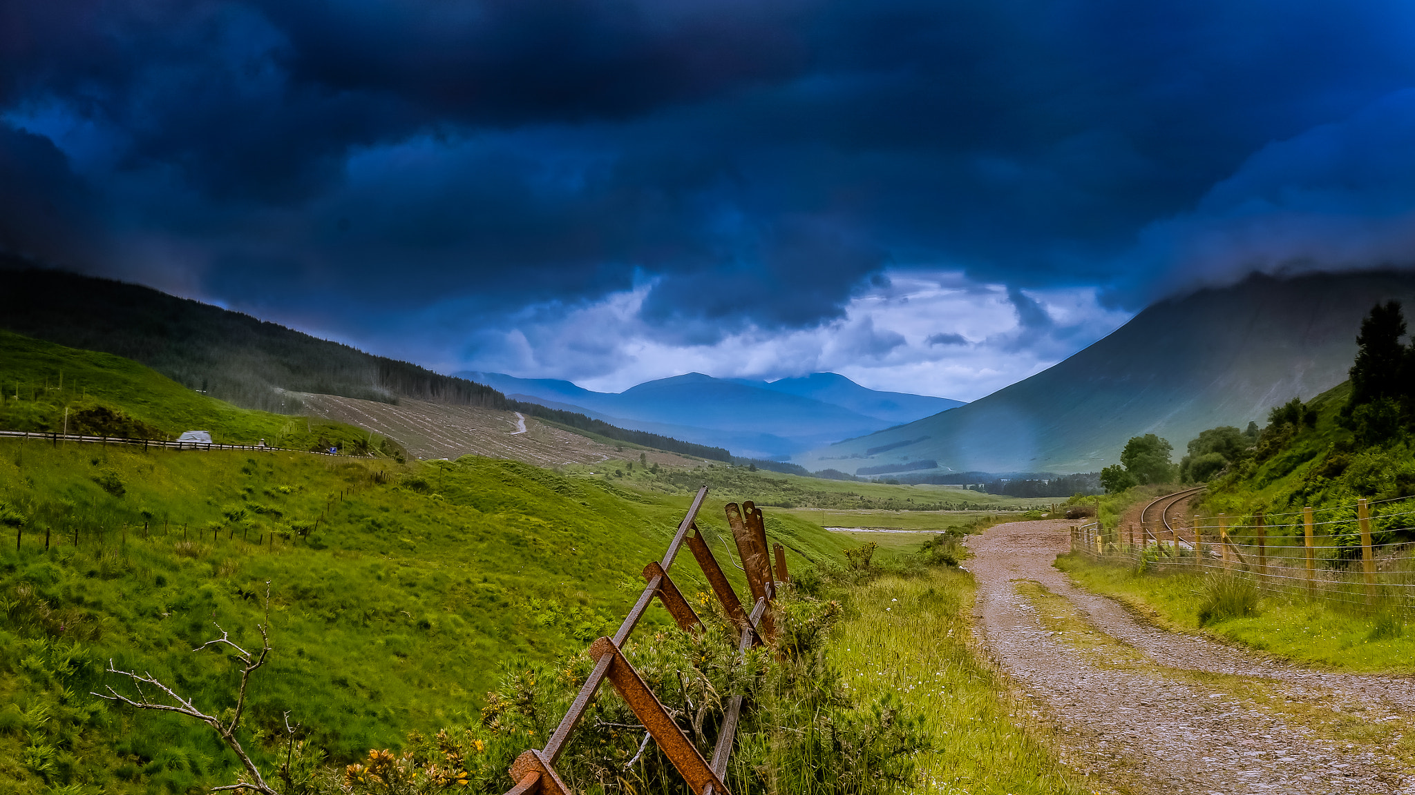 Sony a7R sample photo. High up in the highlands photography