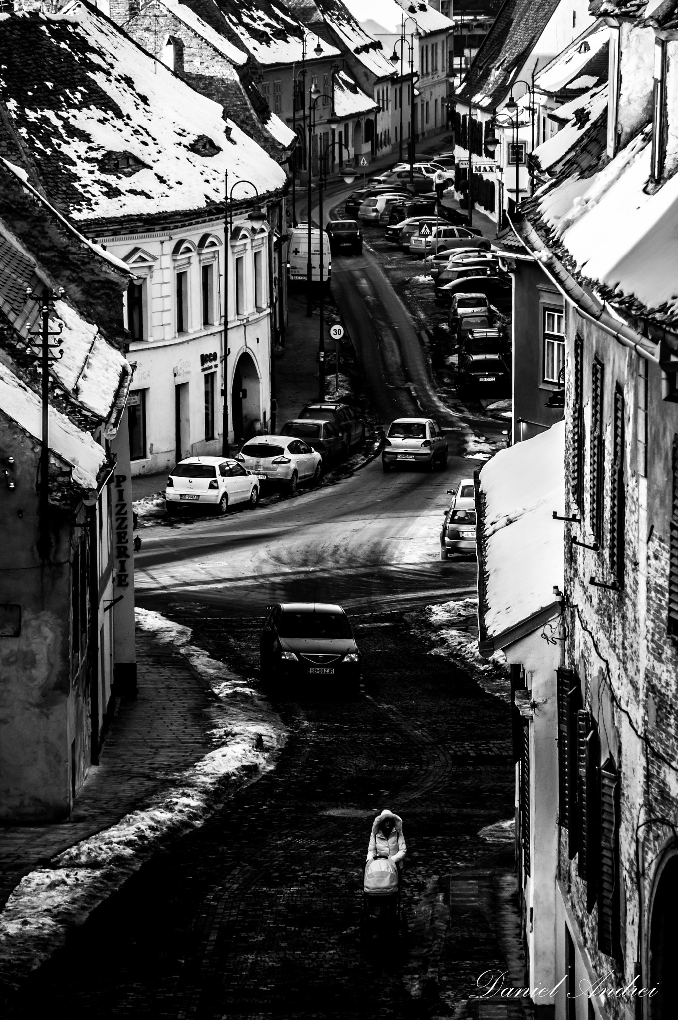 Sigma 28-300mm F3.5-6.3 DG Macro sample photo. Sibiu, the old town photography
