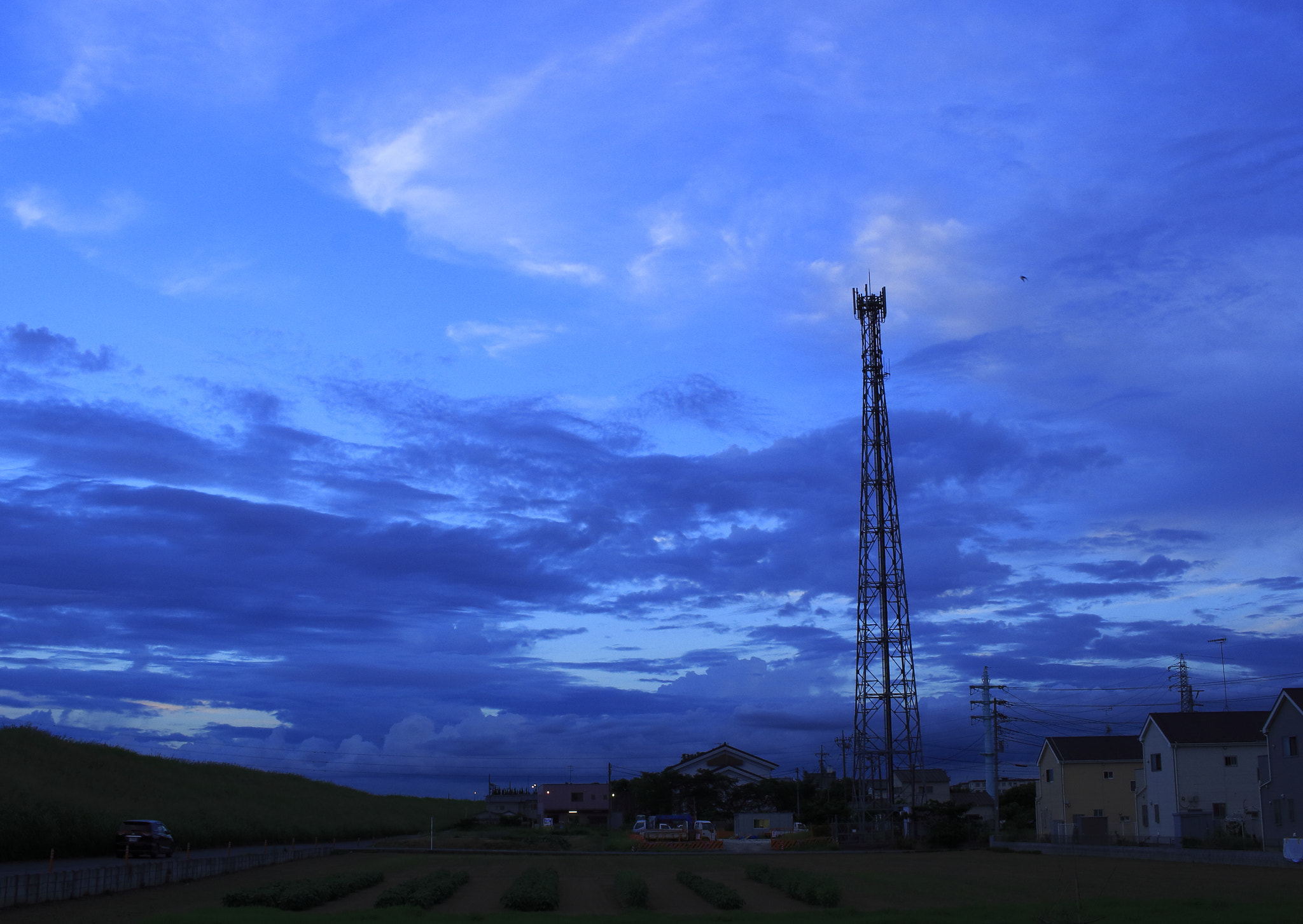 Canon EOS 100D (EOS Rebel SL1 / EOS Kiss X7) sample photo. Country sky photography