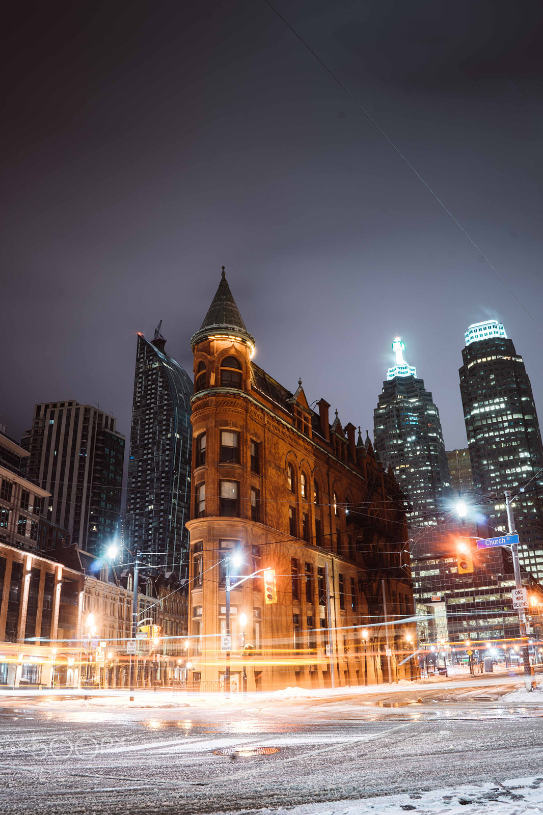 Sony a7 + Sony FE 28mm F2 sample photo. Gooderham building by night photography