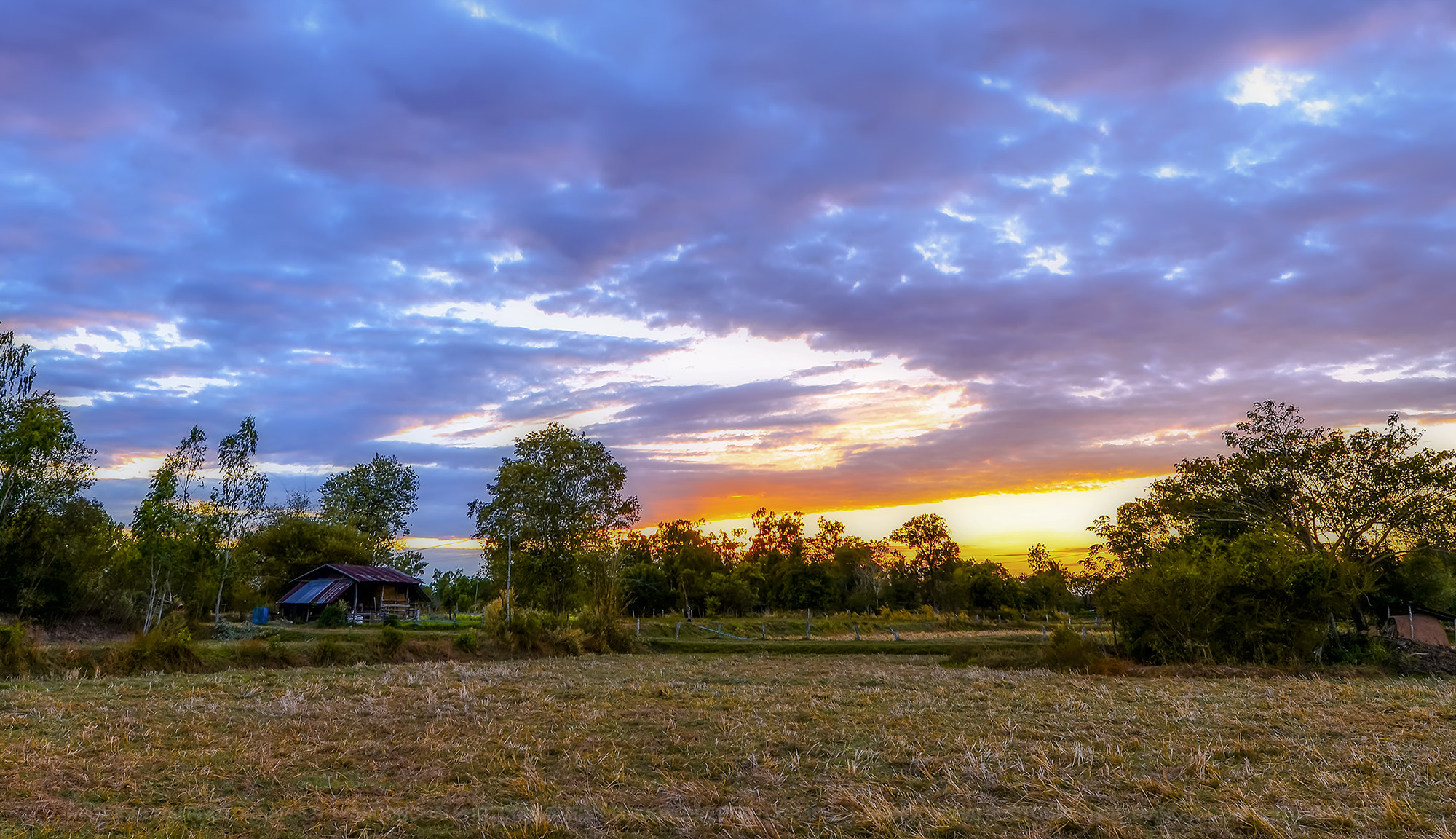 Tamron SP 15-30mm F2.8 Di VC USD sample photo. Atmosphere of the countryside during the sunset photography