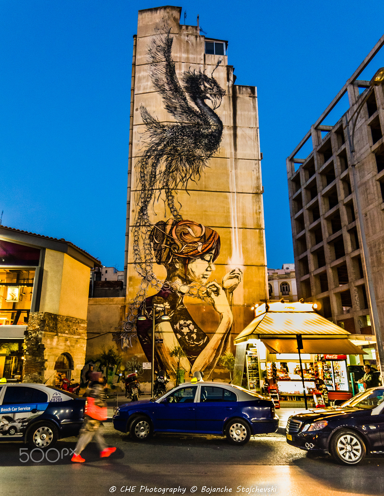 Samyang 14mm F2.8 ED AS IF UMC sample photo. Graffiti girl colorful photography
