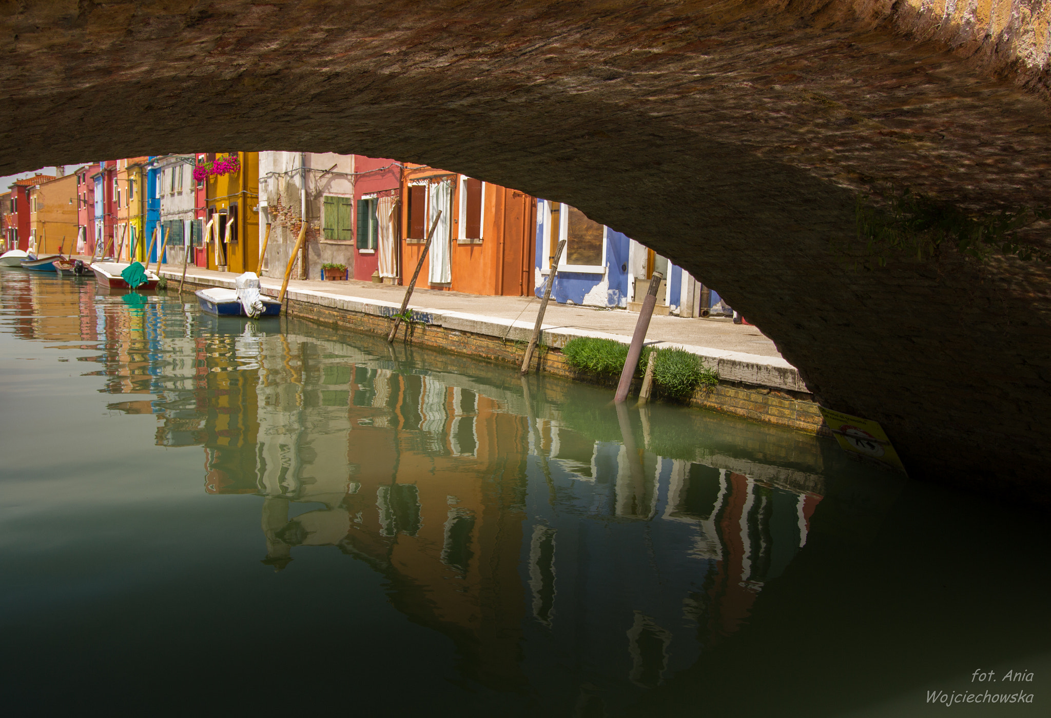 Canon EOS 600D (Rebel EOS T3i / EOS Kiss X5) sample photo. Colourful island burano photography