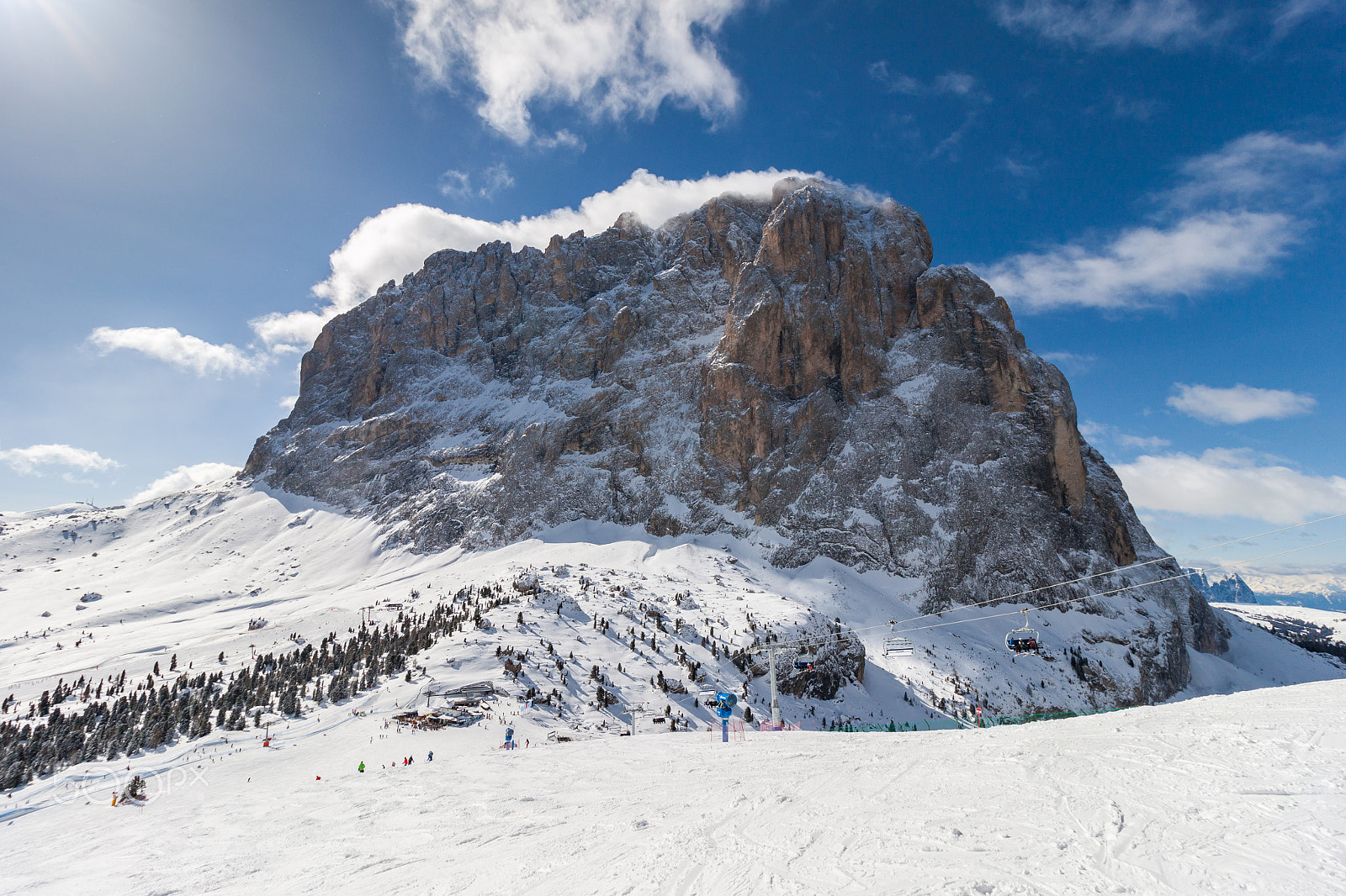 Canon EOS 500D (EOS Rebel T1i / EOS Kiss X3) sample photo. The sassolungo (langkofel) in the italian dolomites in winter photography