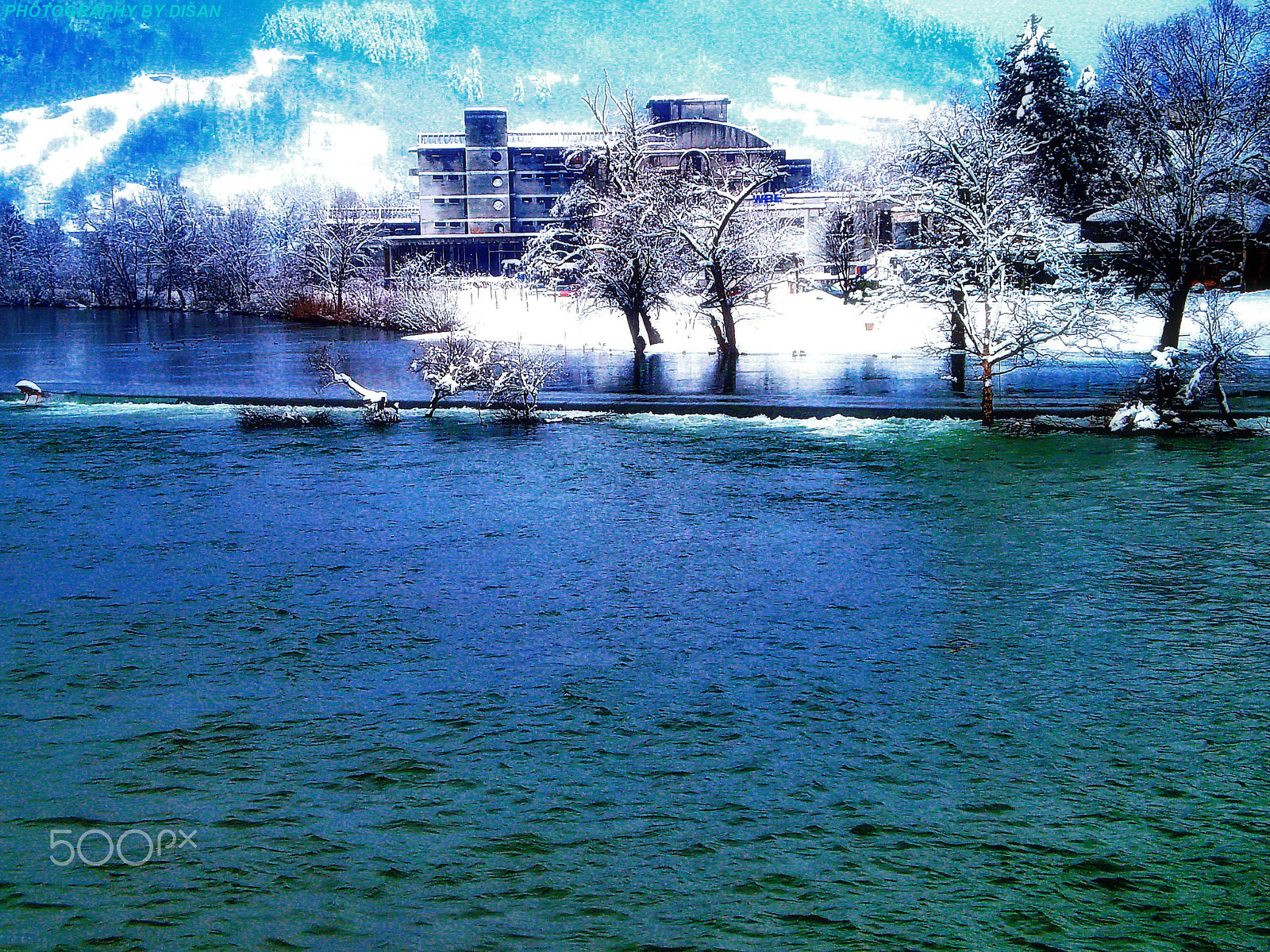 Olympus FE210,X775 sample photo. Winter -bihaĆ photography