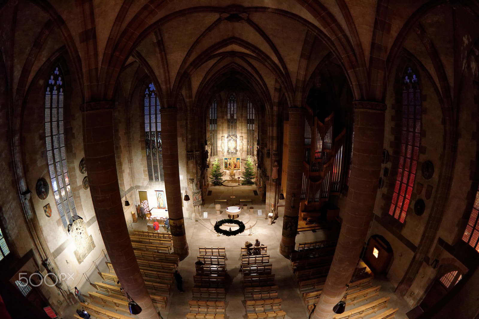 Nikon D810 + Nikon AF Fisheye-Nikkor 16mm F2.8D sample photo. Nürnberg, hauptmarkt, frauenkirche photography