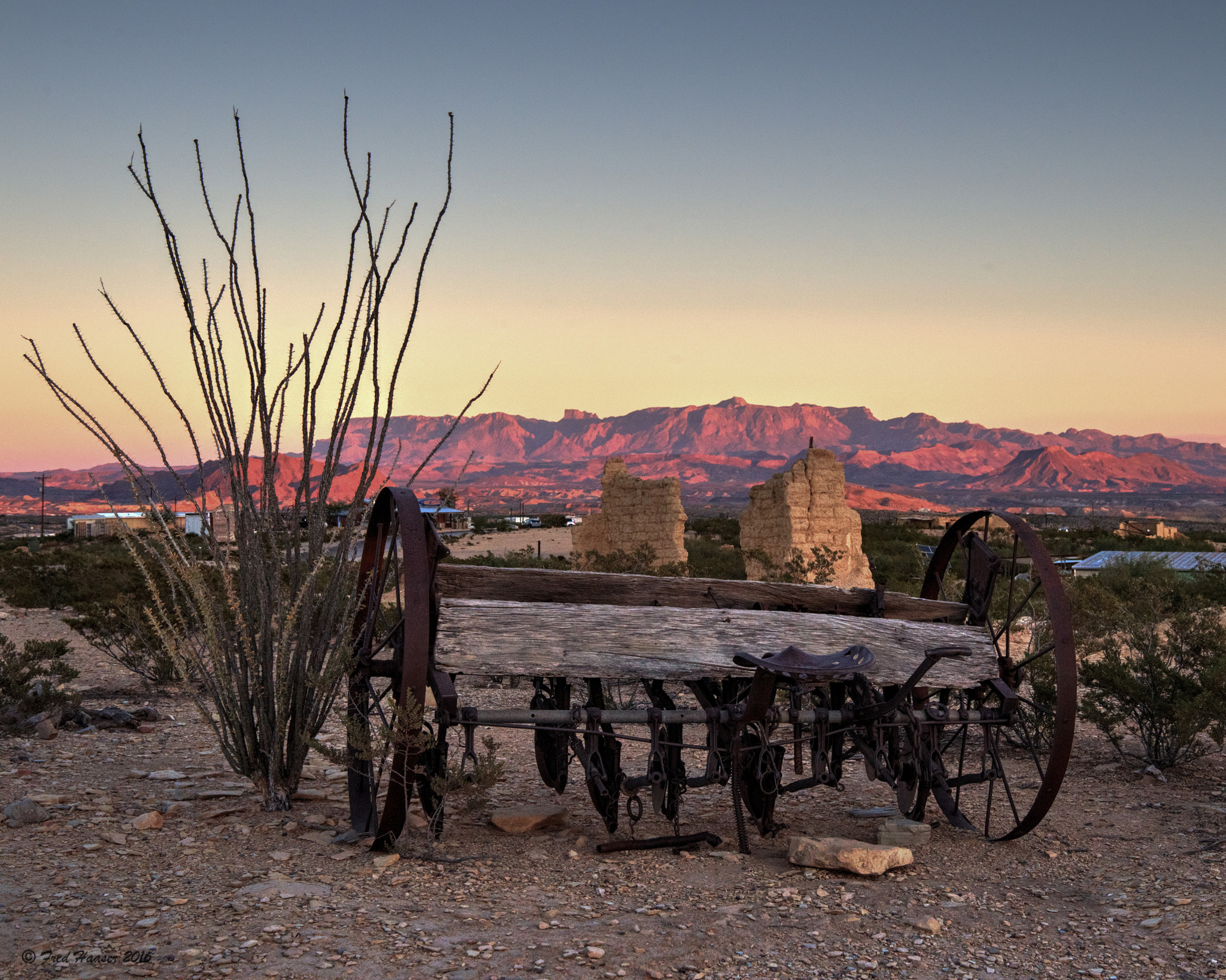 Nikon D4S + Nikon AF-S Nikkor 24-70mm F2.8E ED VR sample photo. Sunset on mountains from terlingua ghost town photography