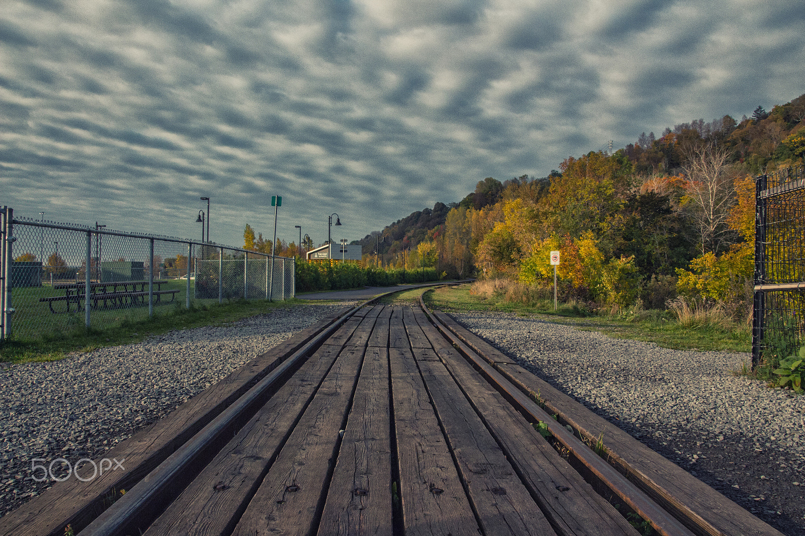 Canon EOS 650D (EOS Rebel T4i / EOS Kiss X6i) sample photo. Railway photography