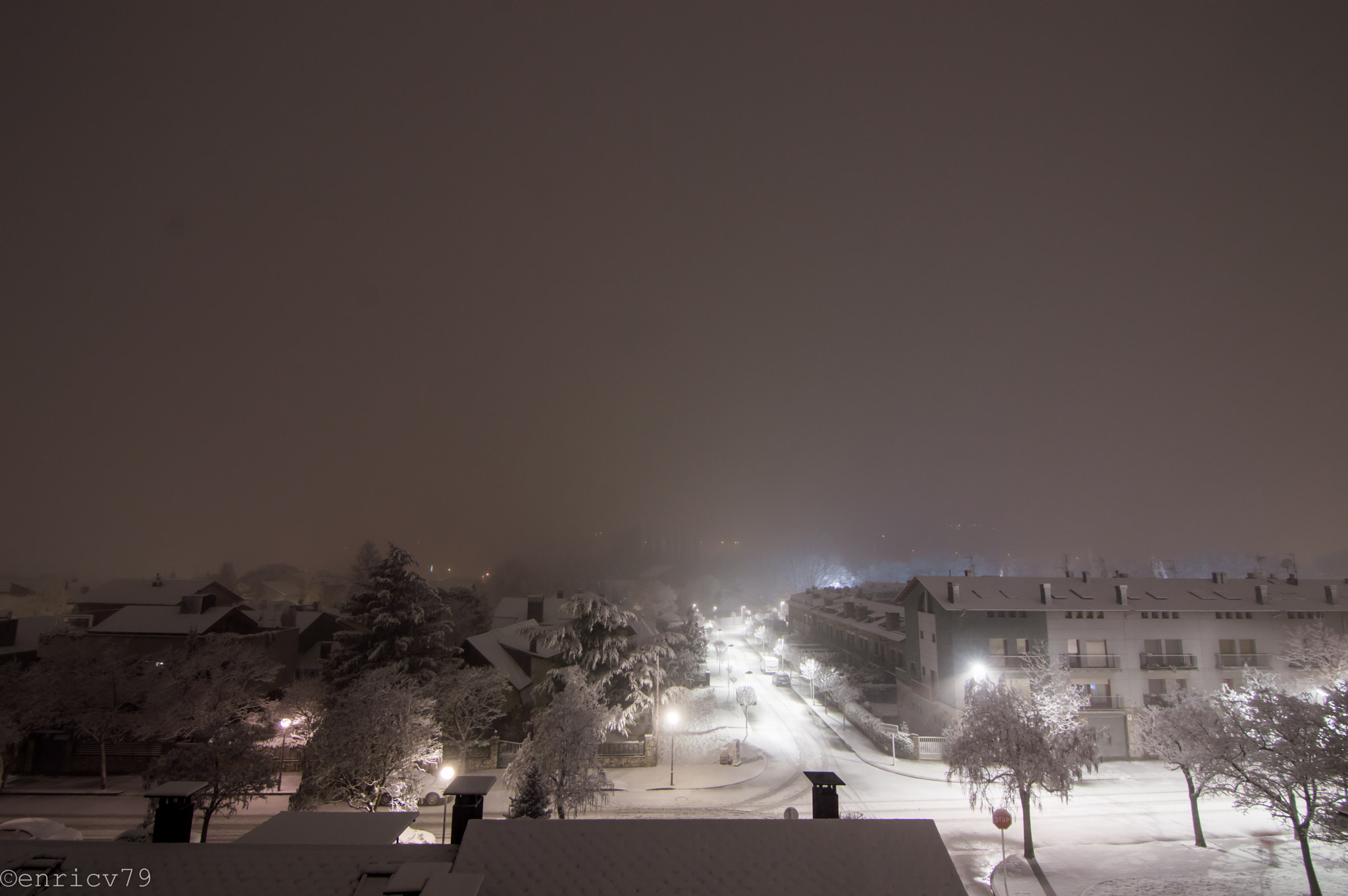 Nikon D3200 sample photo. Snowing at night photography