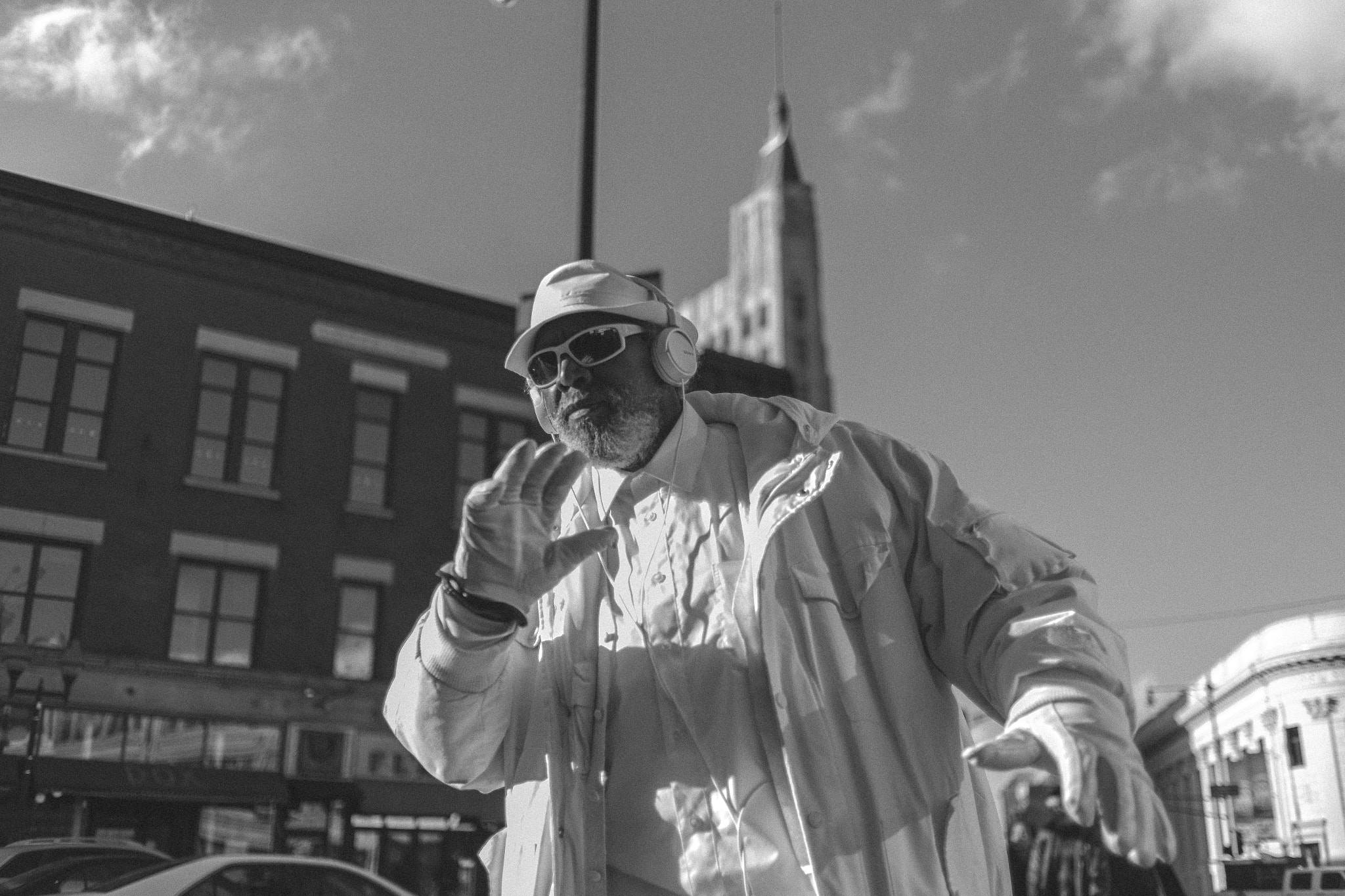 Canon EOS 6D + Canon EF 35mm F2 sample photo. Soundtrack. chicago, 2017 photography