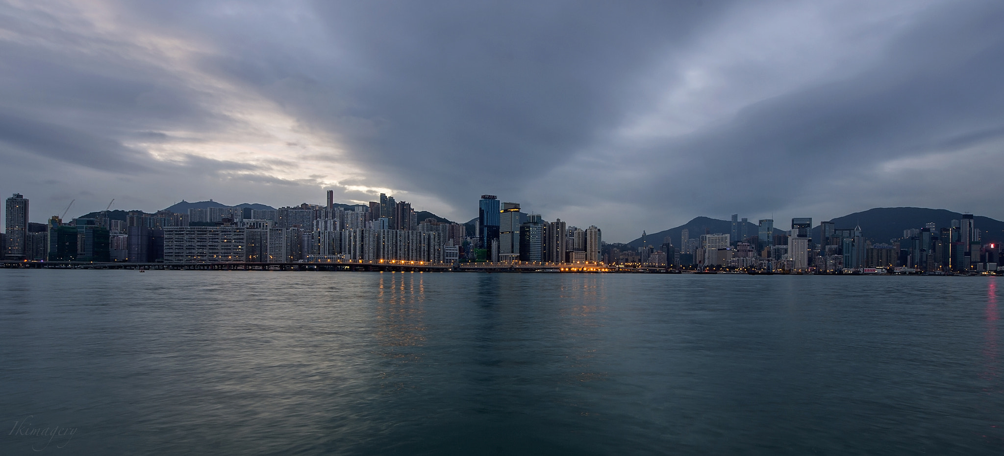 Nikon D4 sample photo. The centre of dawn photography