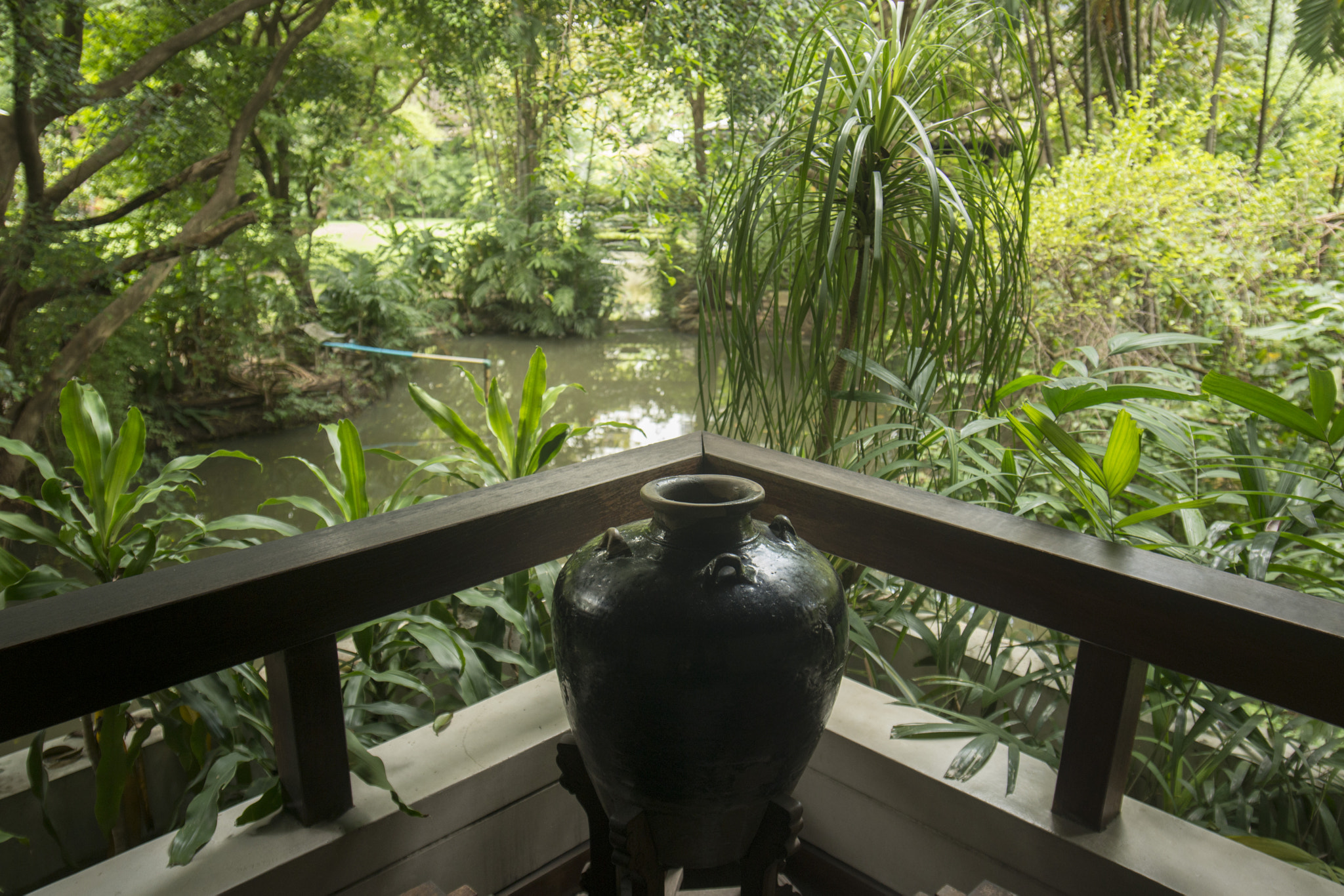 Nikon D800 + Sigma 17-35mm F2.8-4 EX DG  Aspherical HSM sample photo. Thailand bangkok suan pakkad palace photography