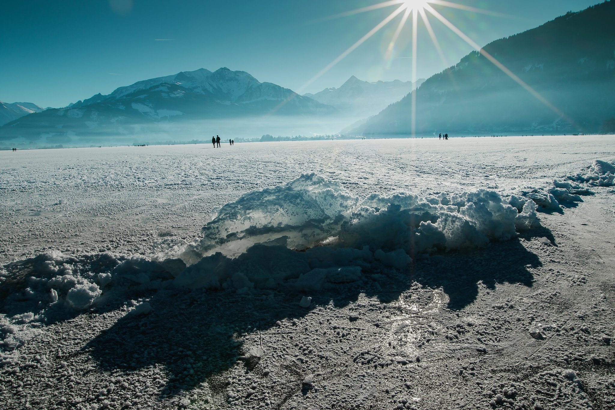 Canon EF 16-35mm F2.8L II USM sample photo. On the frozen lake photography