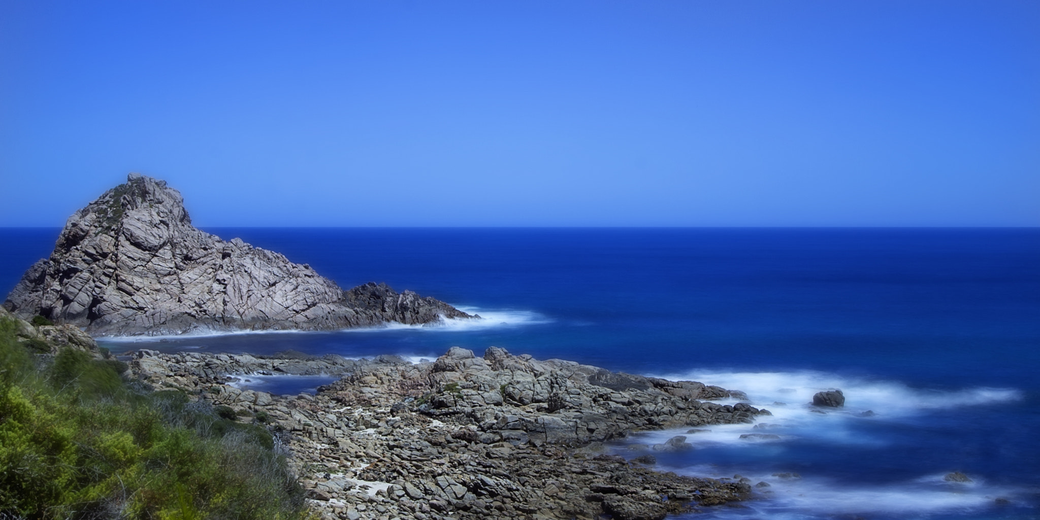 Nikon D4 sample photo. Albany sugarloaf rocks blues photography