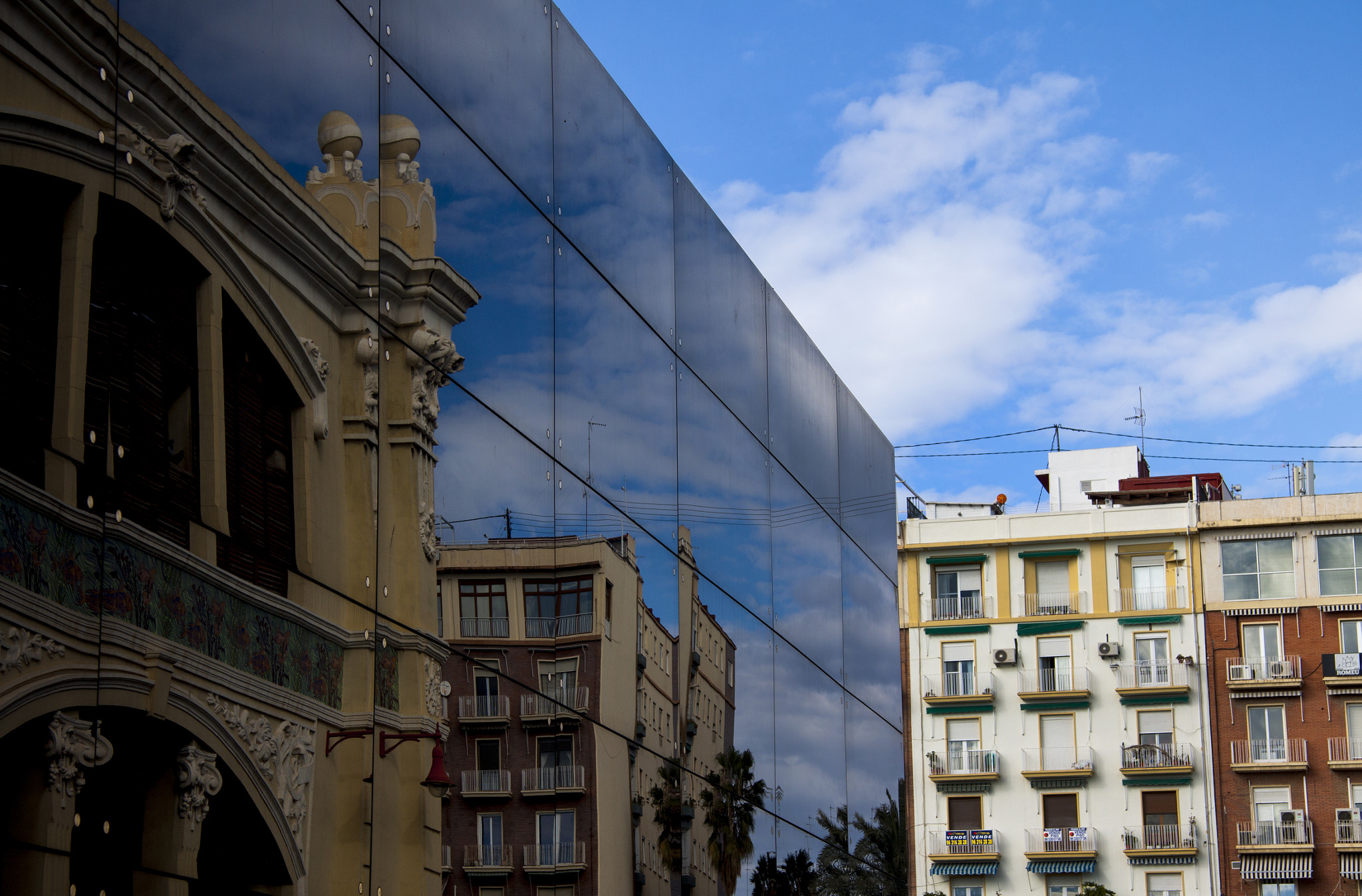 Canon EF-S 17-85mm F4-5.6 IS USM sample photo. Puerto de valencia photography