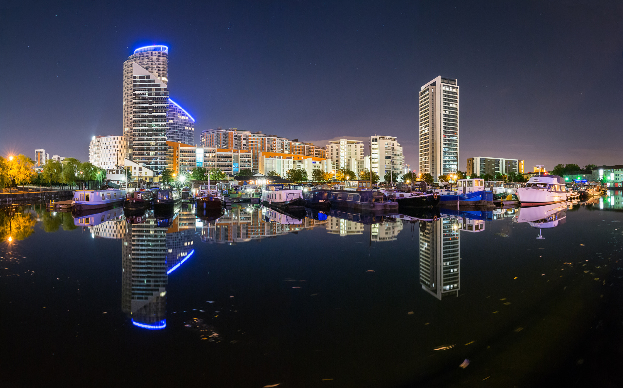 Nikon AF-S Nikkor 14-24mm F2.8G ED sample photo. London blackwall photography