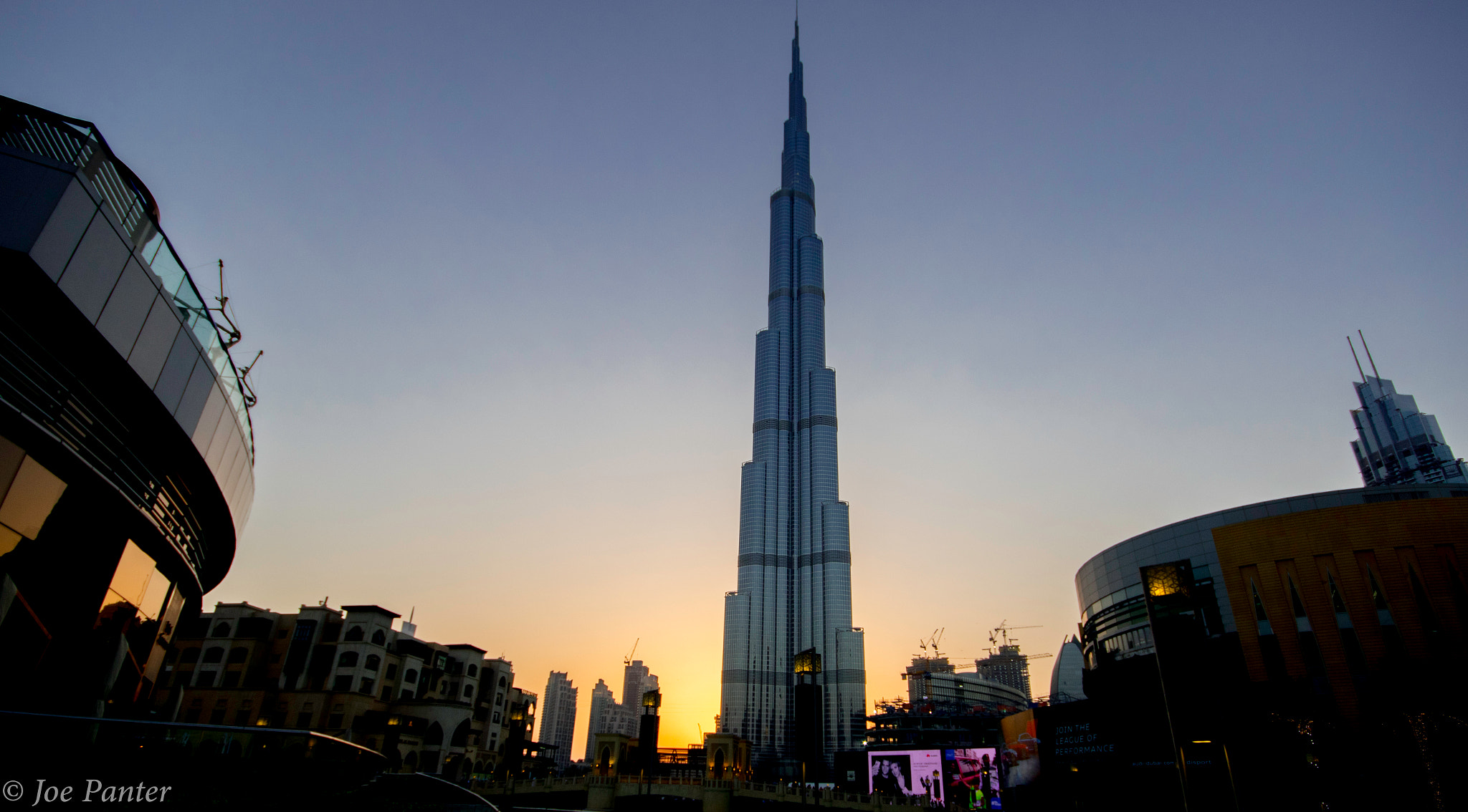 Sigma 10-20mm F4-5.6 EX DC HSM sample photo. All the way to the top photography