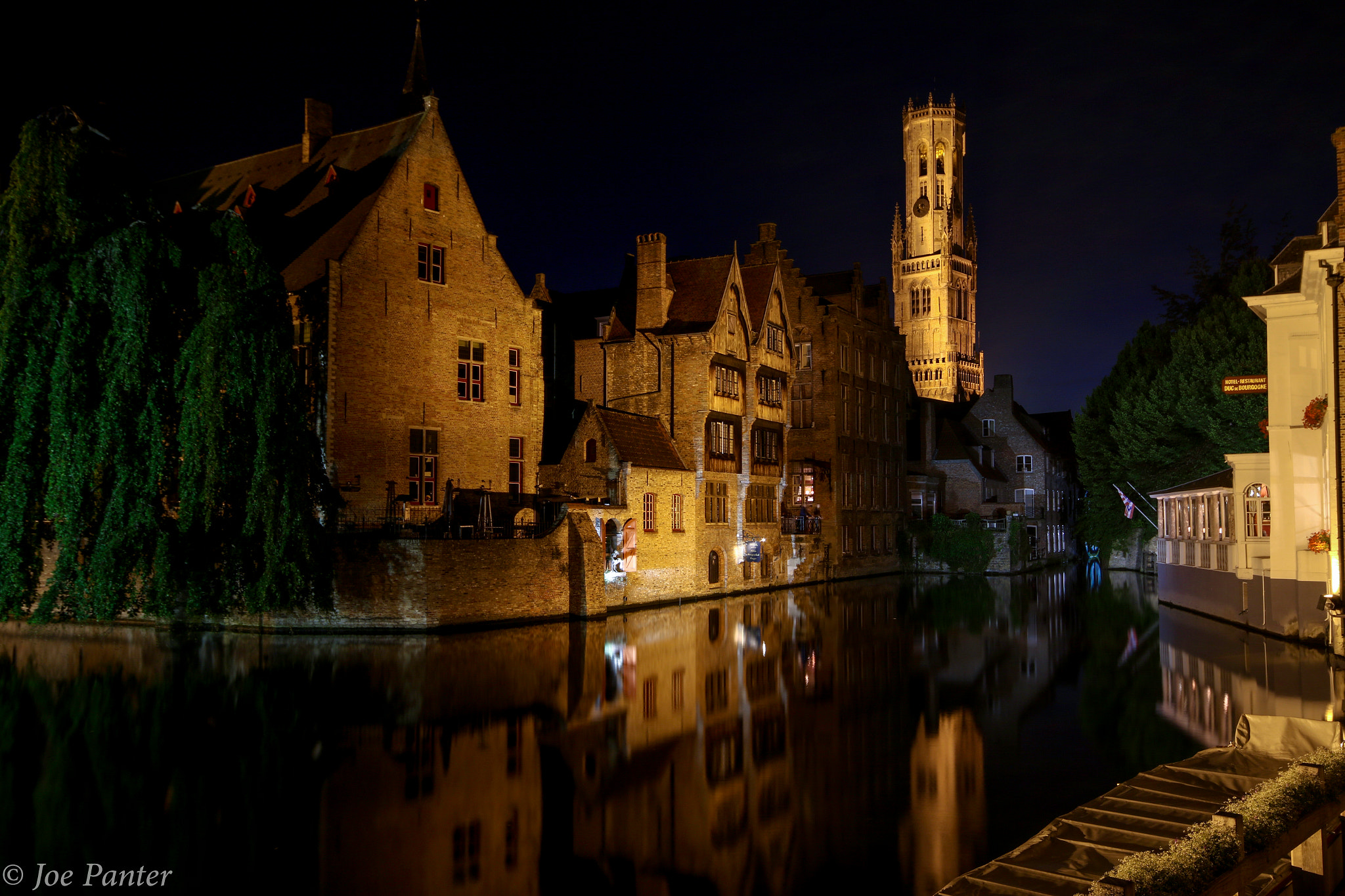Sigma 10-20mm F4-5.6 EX DC HSM sample photo. In the calm of the night photography
