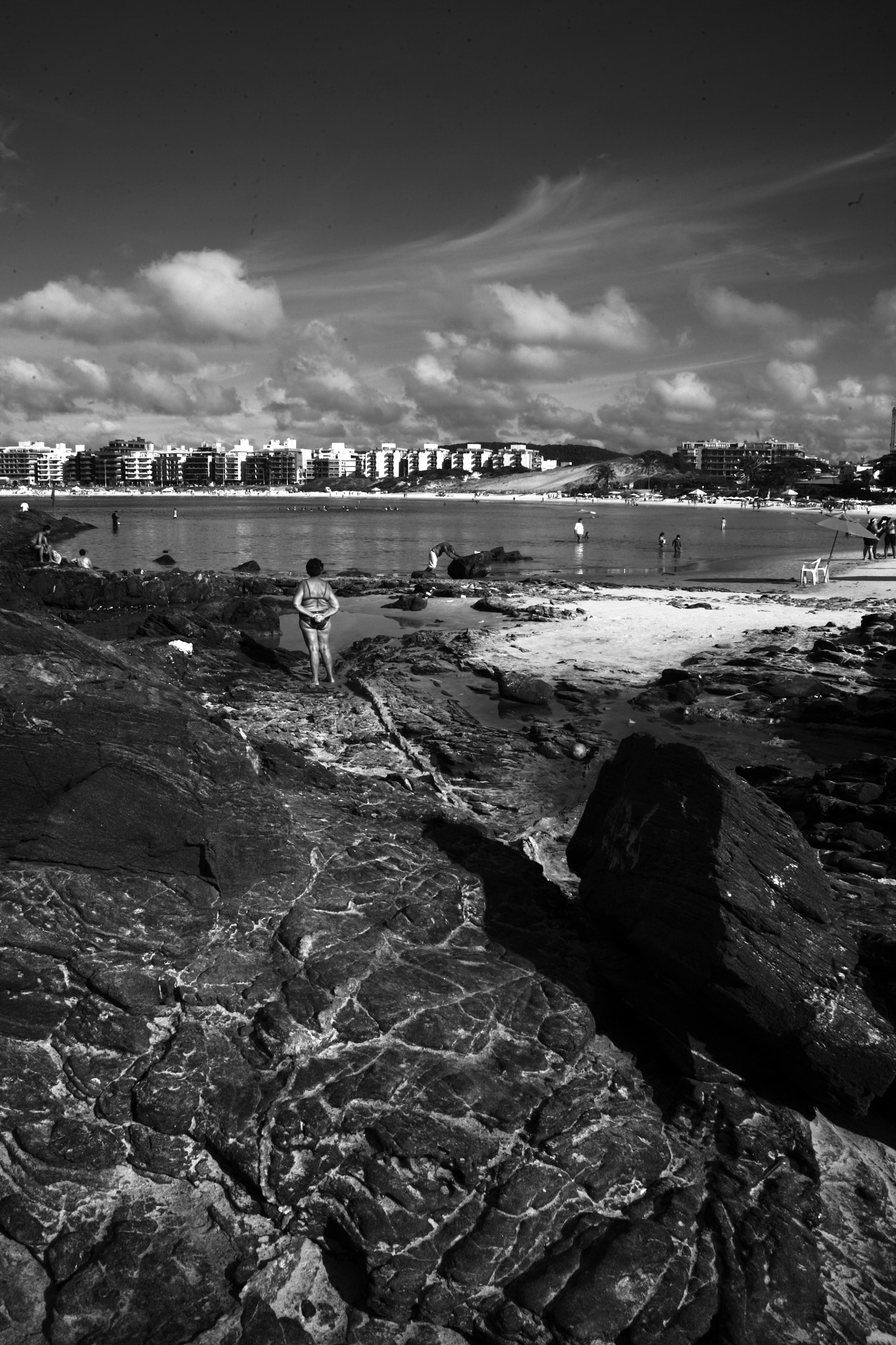 Canon EF 28-135mm F3.5-5.6 IS USM sample photo. Canto da praia do forte photography