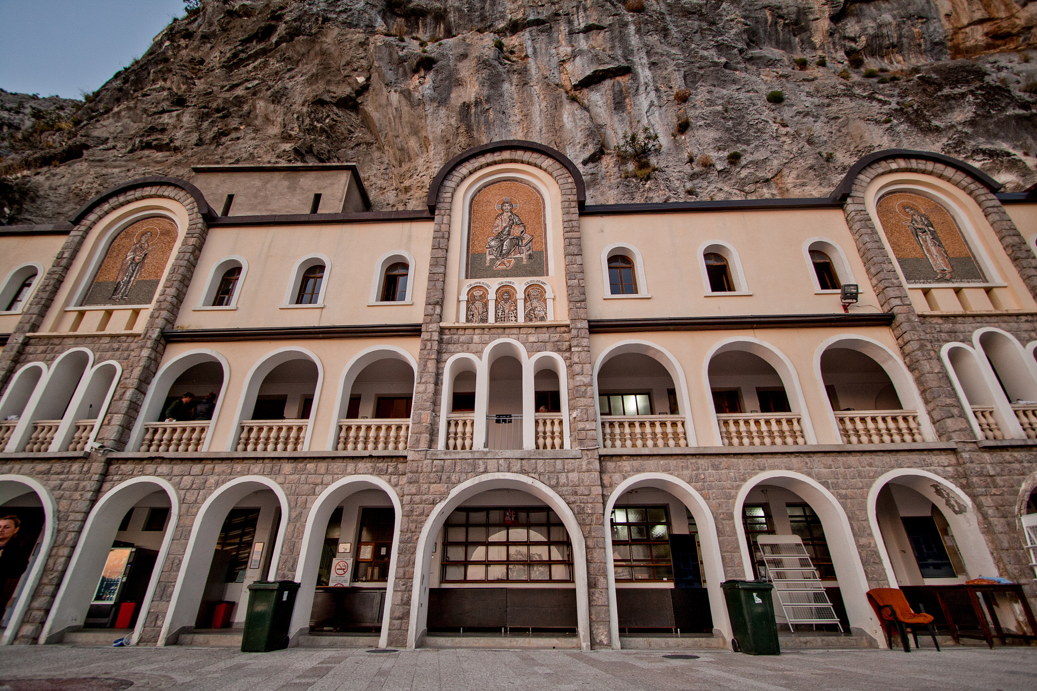 Canon EF-S 10-22mm F3.5-4.5 USM sample photo. Pilgrim house. ostrog upper monastery. montenegro photography