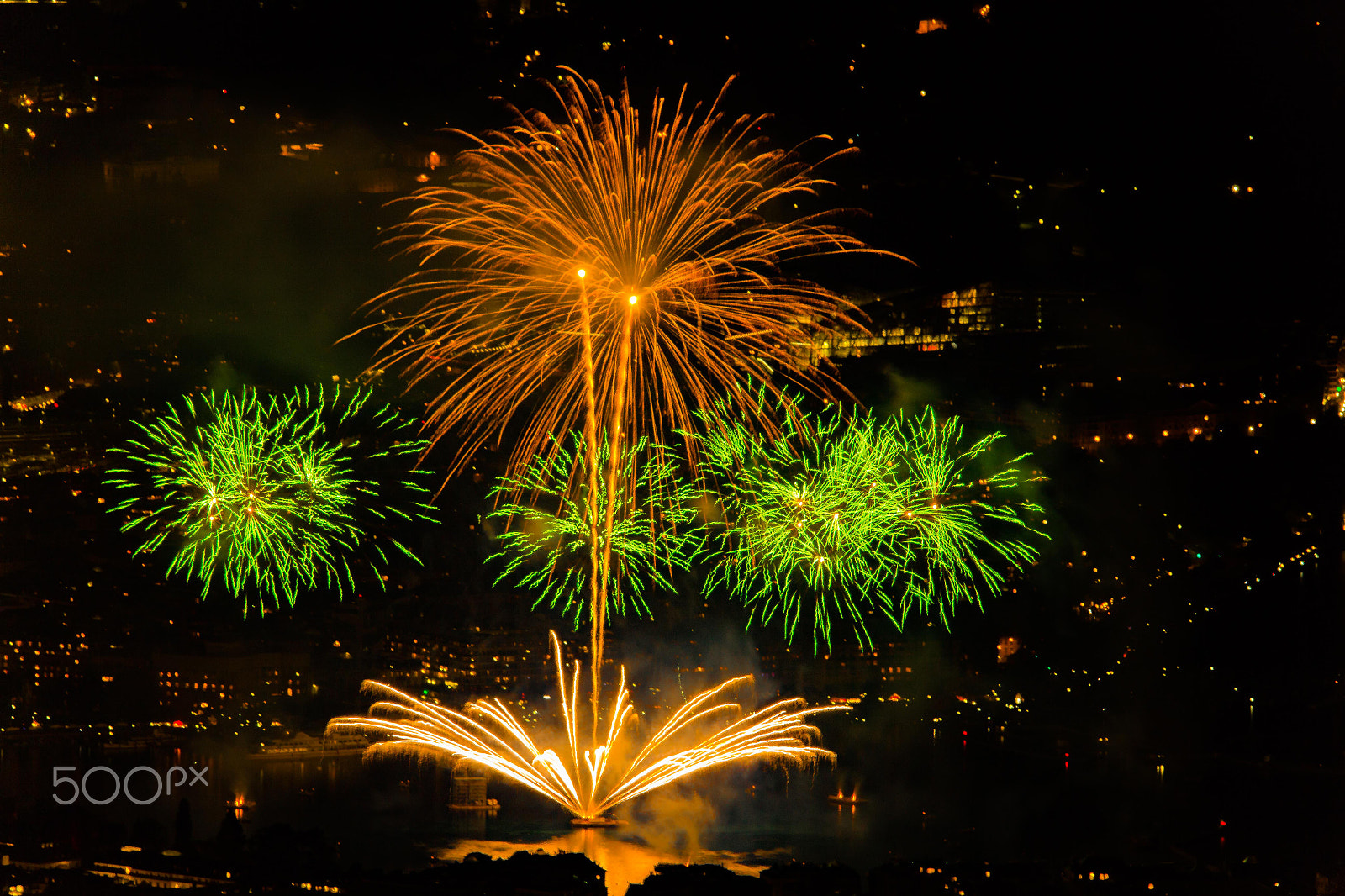 Sigma 150-500mm F5-6.3 DG OS HSM sample photo. Fireworks photography