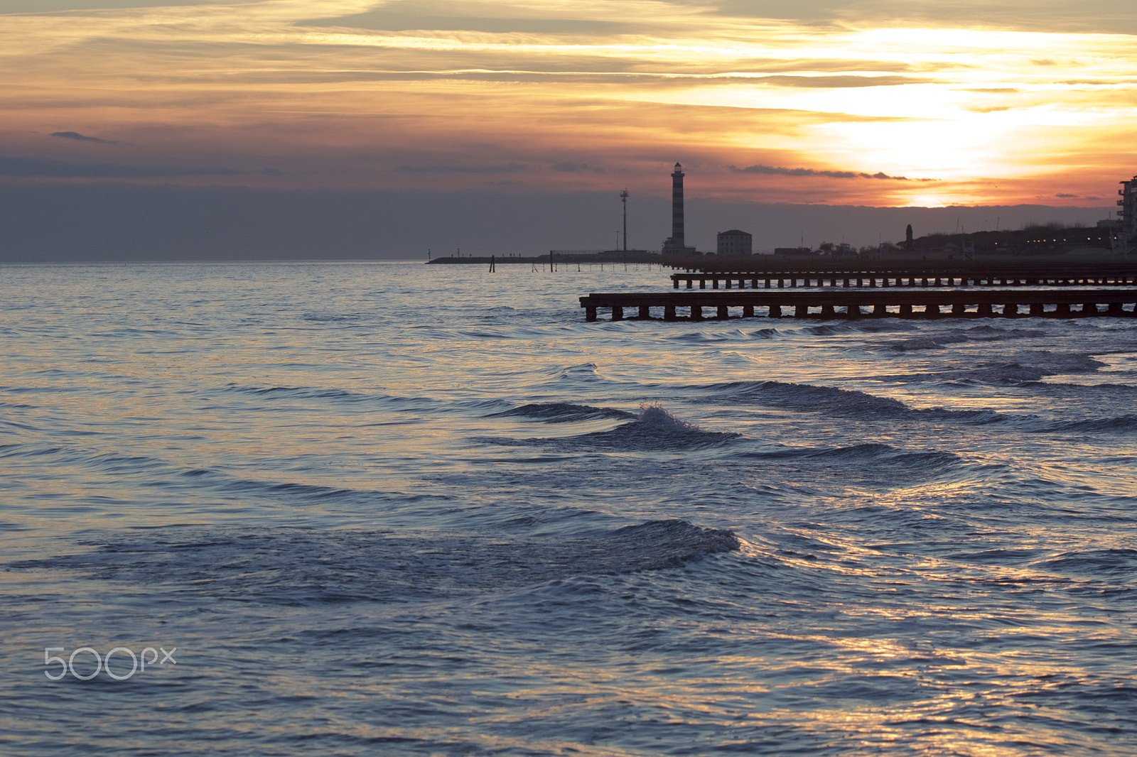 Sony SLT-A68 + 90mm F2.8 Macro SSM sample photo. Sunset at the sea photography