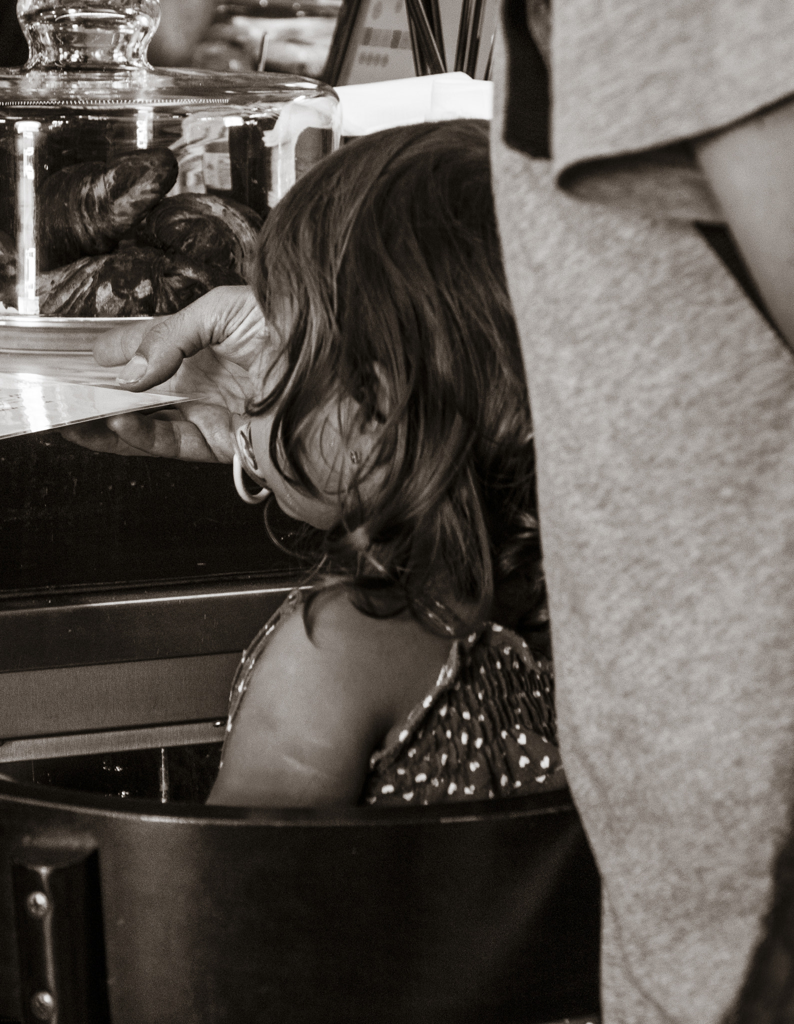 24-200mm F2.8 sample photo. El mercado xv - miradas photography