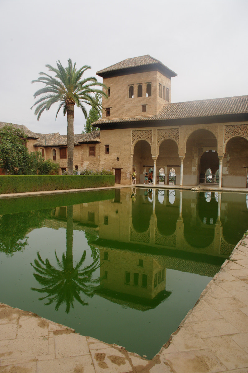 Pentax K20D sample photo. Alhambra, granada photography