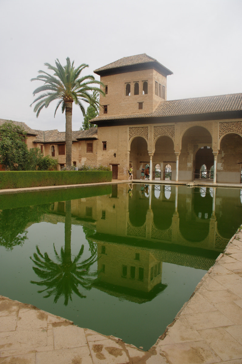 Pentax smc DA 18-55mm F3.5-5.6 ED AL II (IF) sample photo. Alhambra, granada photography