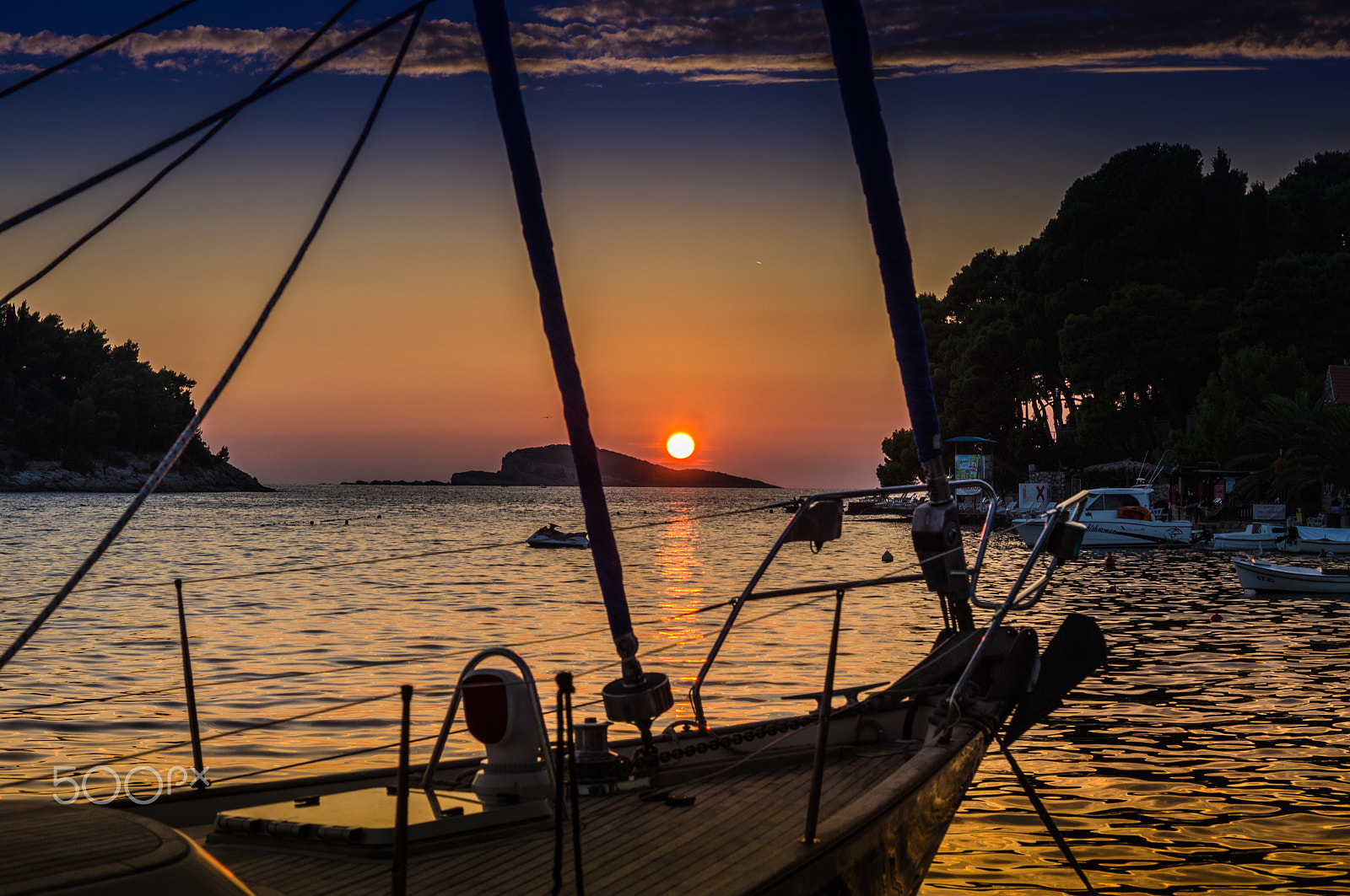 Sony SLT-A35 sample photo. Sunset in cavtat photography