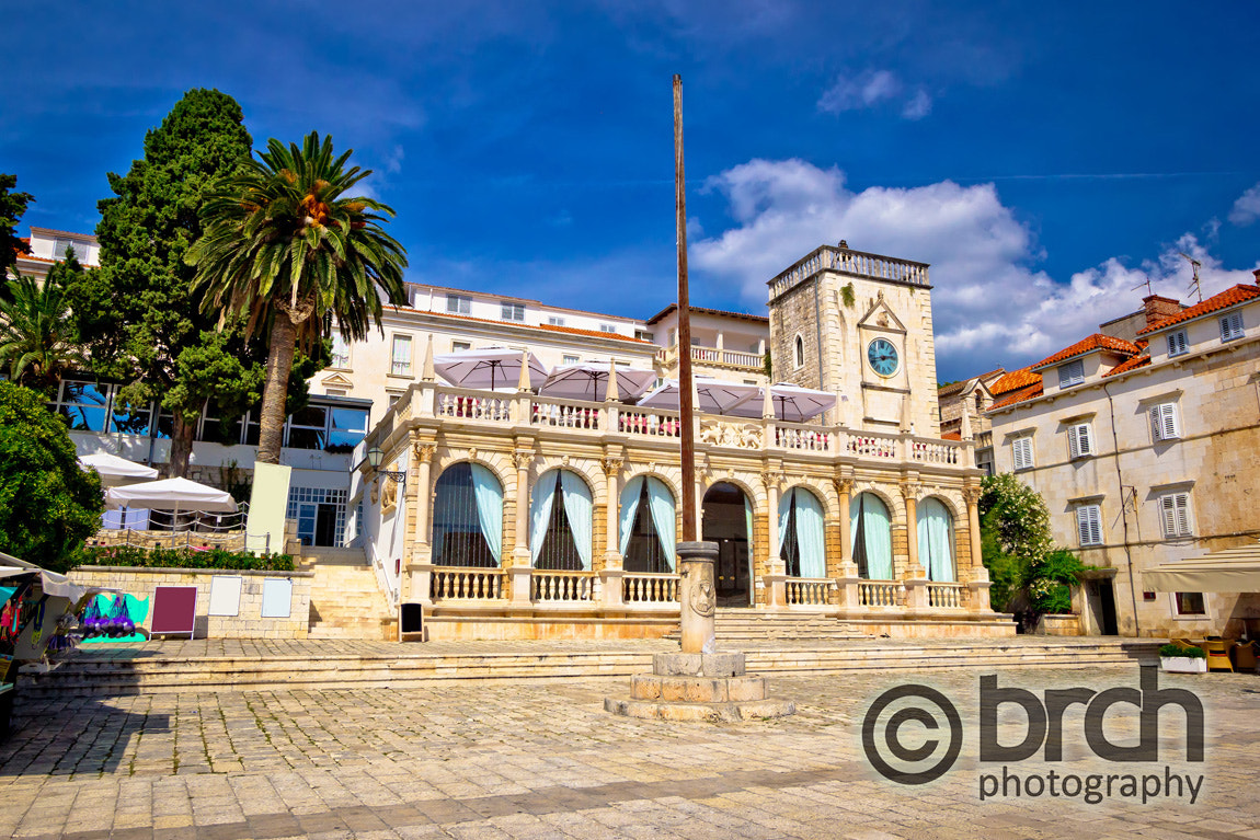 Canon EF-S 10-22mm F3.5-4.5 USM sample photo. Hvar central square landmarks view photography