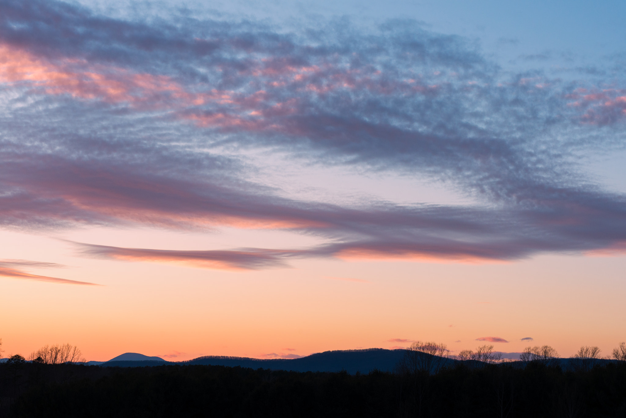 Nikon D600 + Nikon AF-Nikkor 80-200mm F2.8D ED sample photo. Blue ridge mountains photography