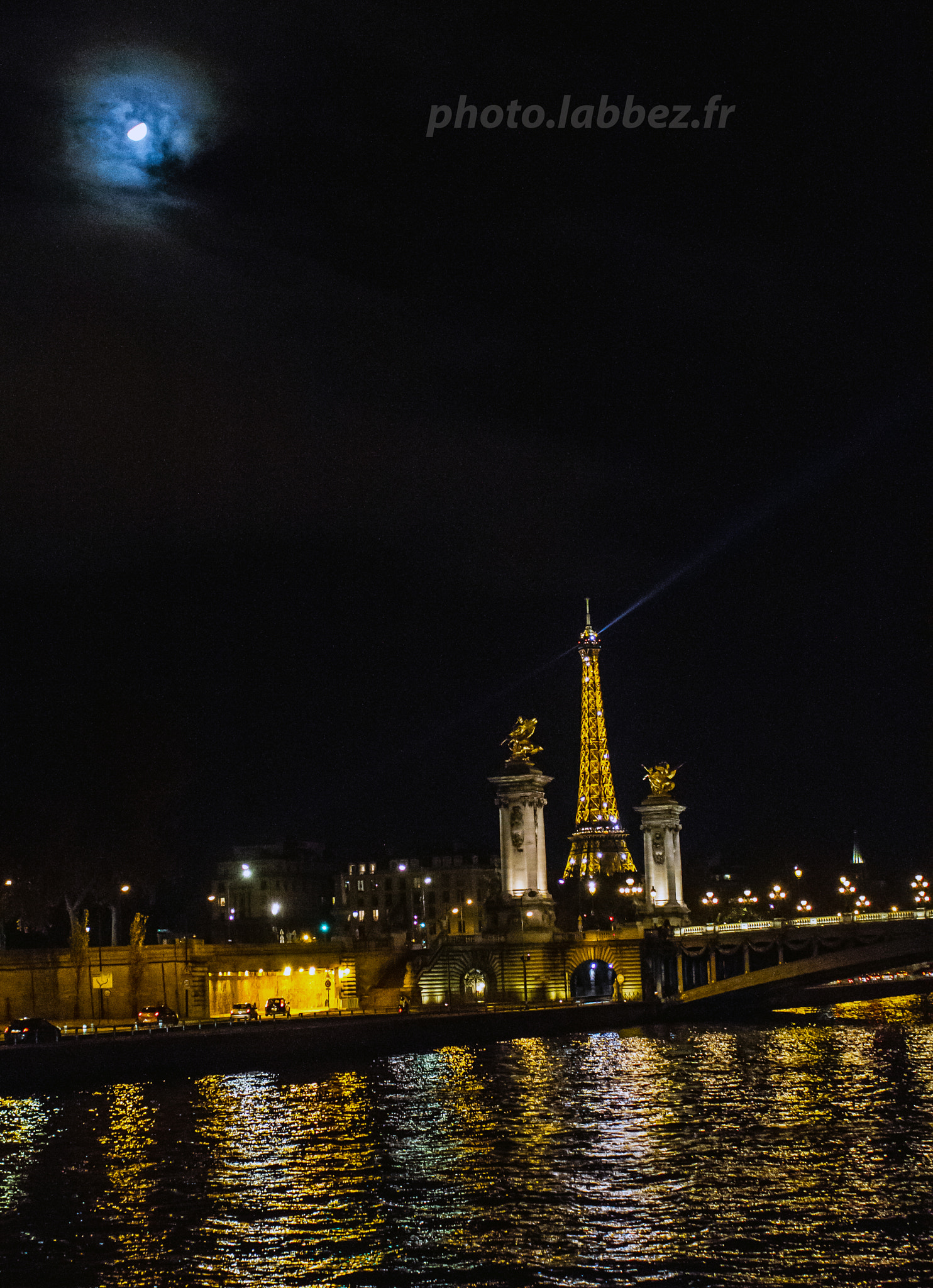 Canon EF 28mm F1.8 USM sample photo. Paris depuis la seine photography