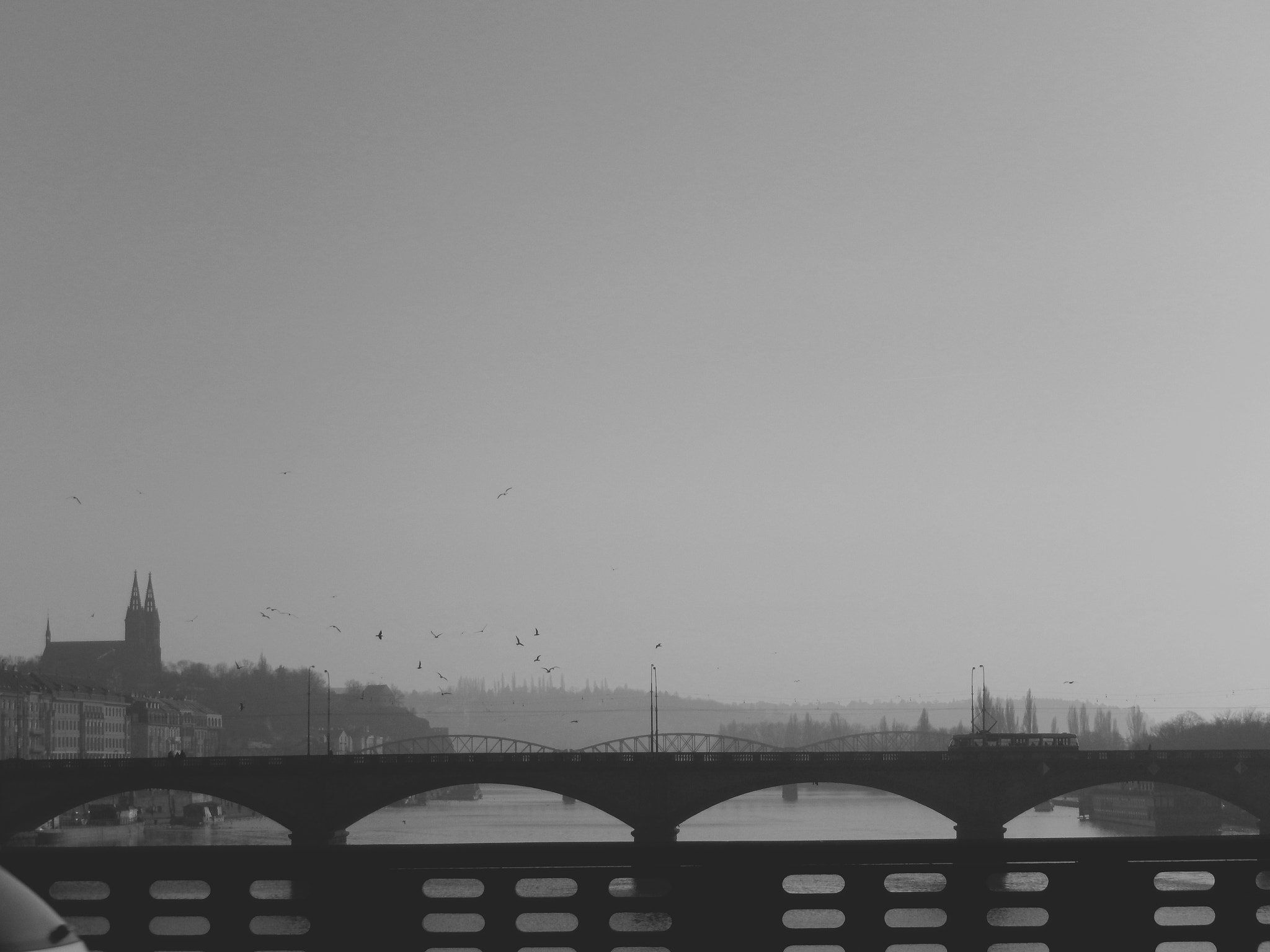 Nikon COOLPIX S9600 sample photo. Back to prague photography
