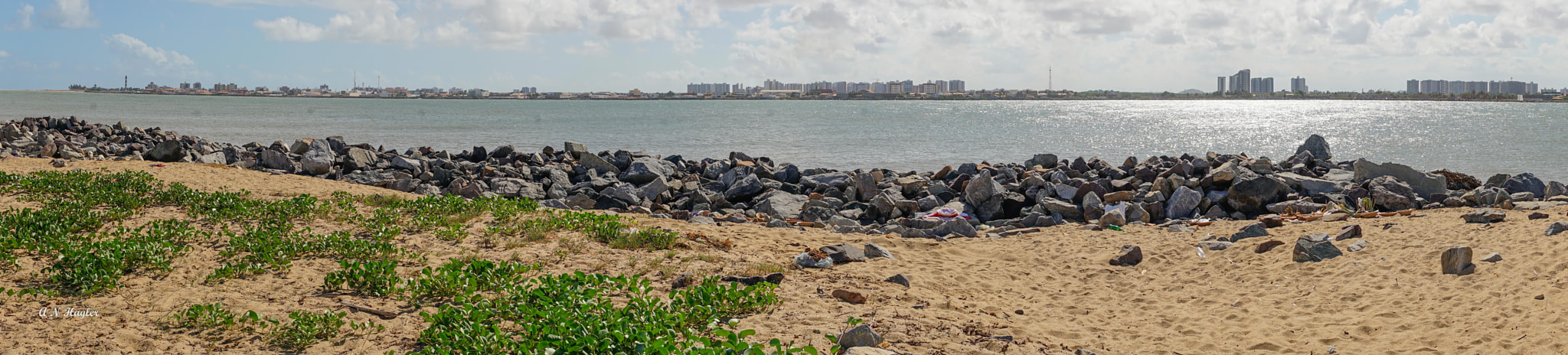Sony a7R II + Sony Sonnar T* FE 35mm F2.8 ZA sample photo. Aracaju across the sergipe river estuary photography
